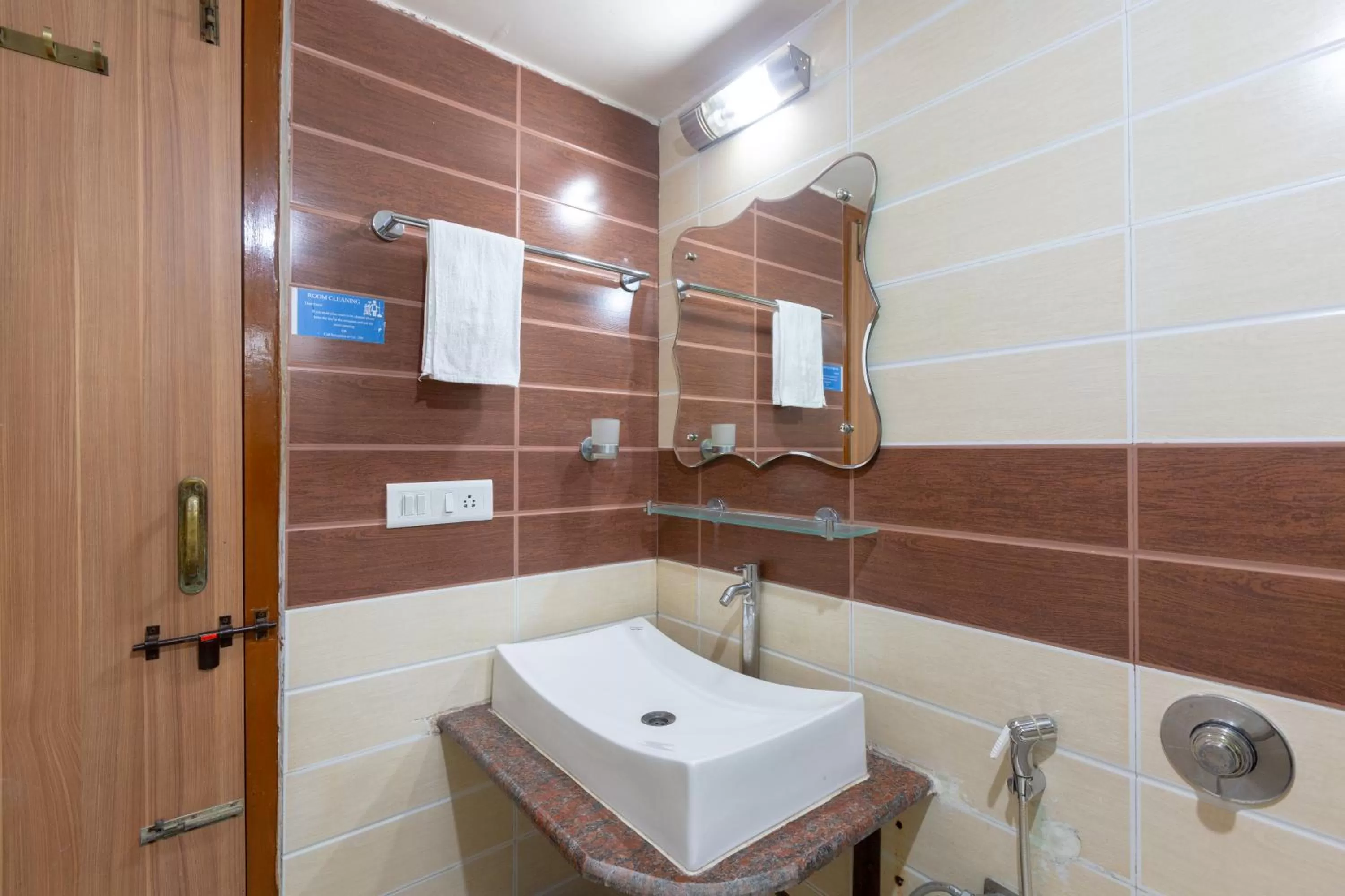 Bathroom in KSTDC Hotel Mayura Bhuvaneshwari Kamalapur