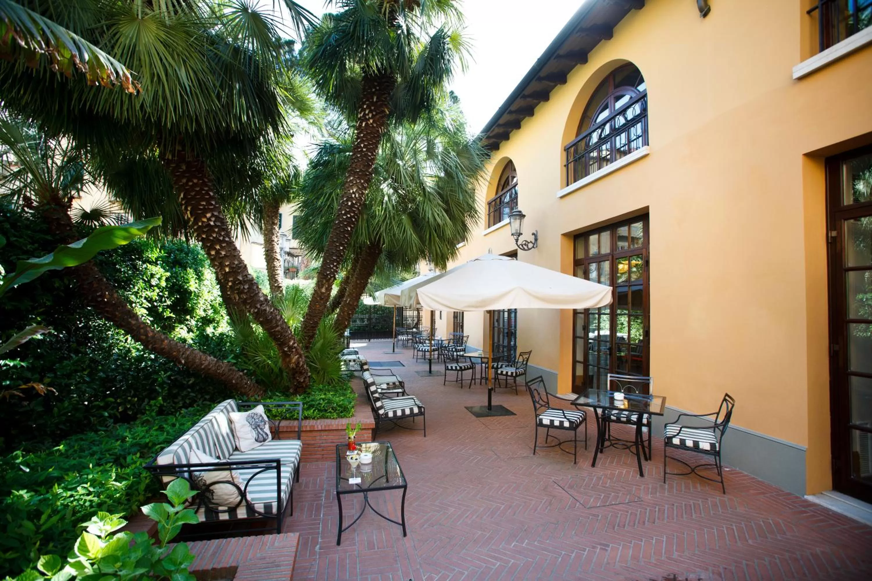 Garden in Hotel Albani Firenze
