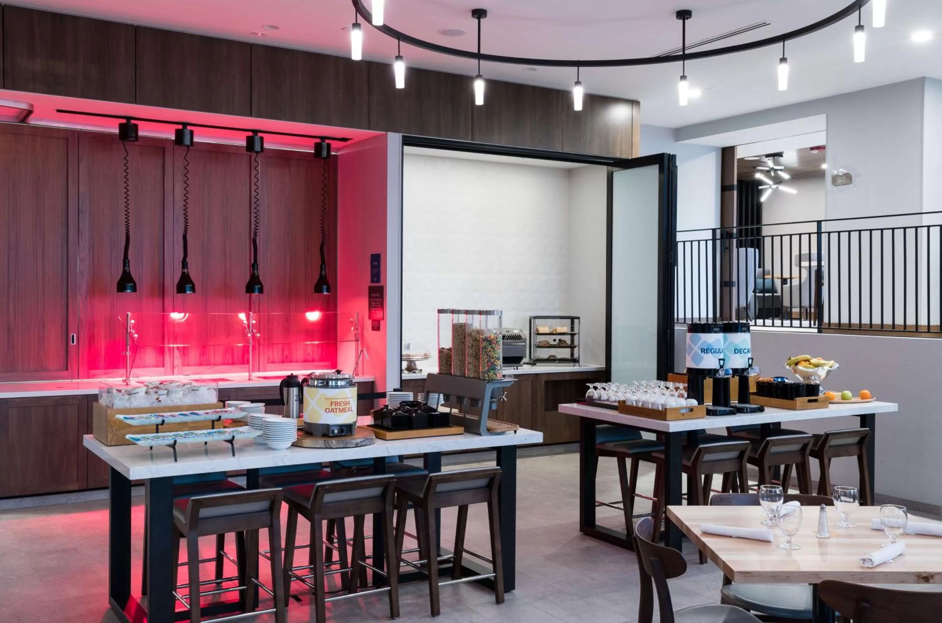 Restaurant/places to eat in Hilton Garden Inn Madison Downtown, WI