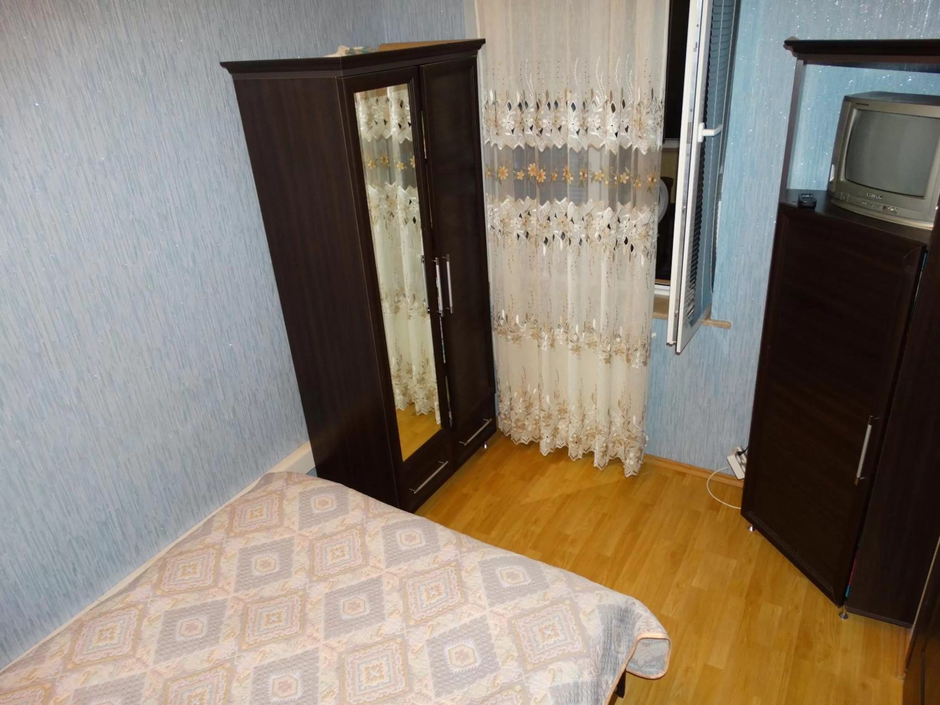 Photo of the whole room, Bed in Hotel Sano