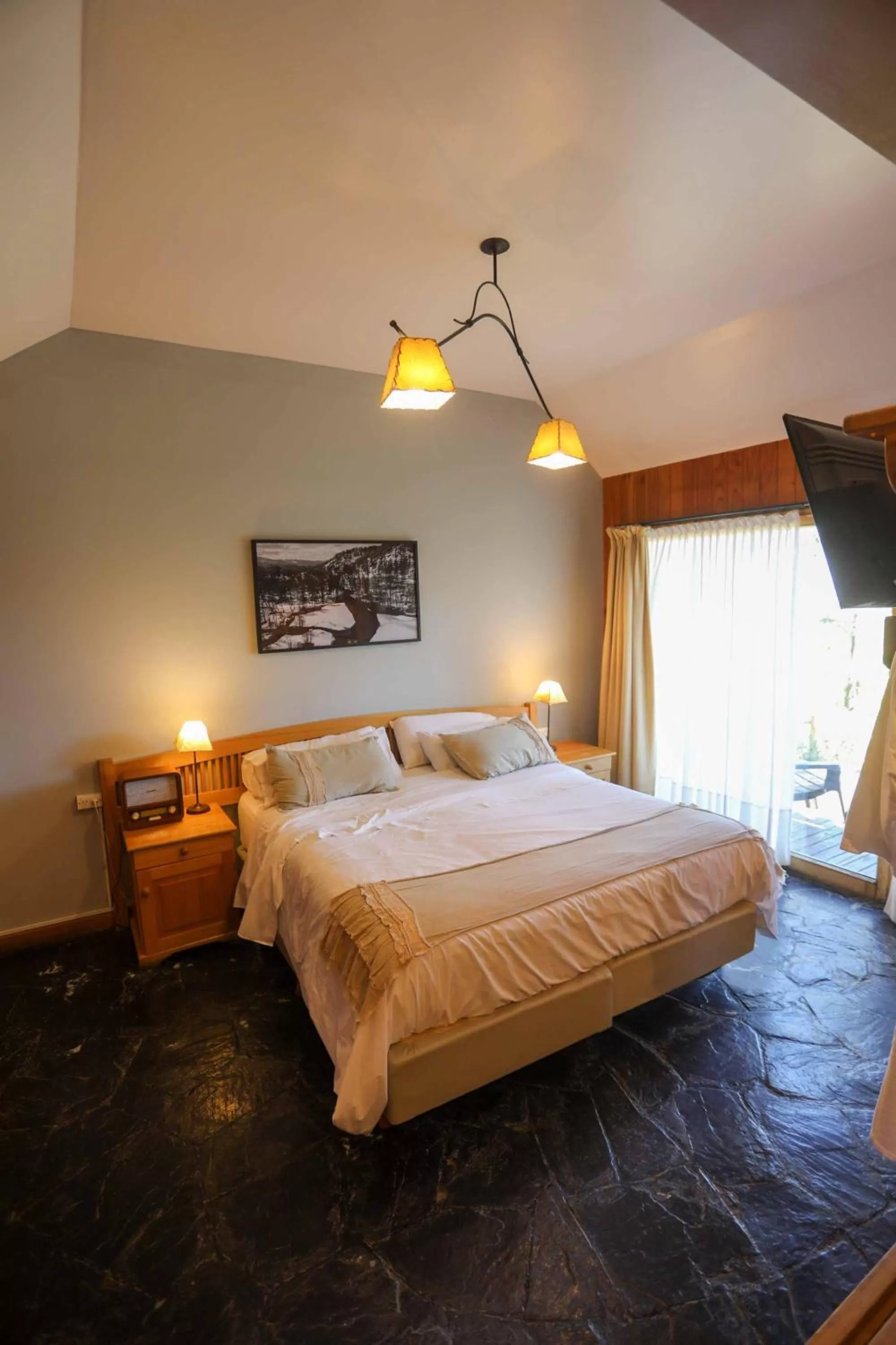 Bed in Arrayan Lake View Mountain Lodge & Casa De Te Arrayan