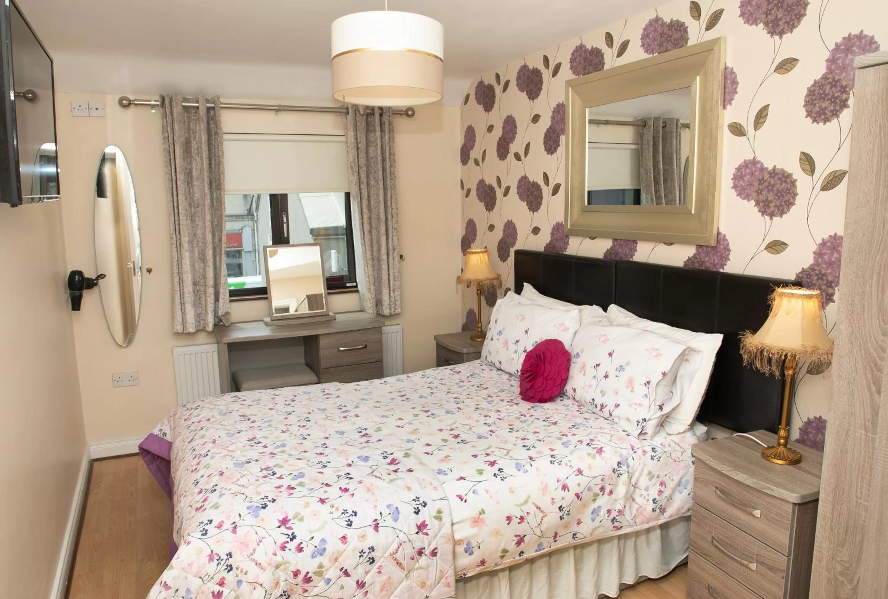 Bedroom, Bed in Arch House B&B & Apartments