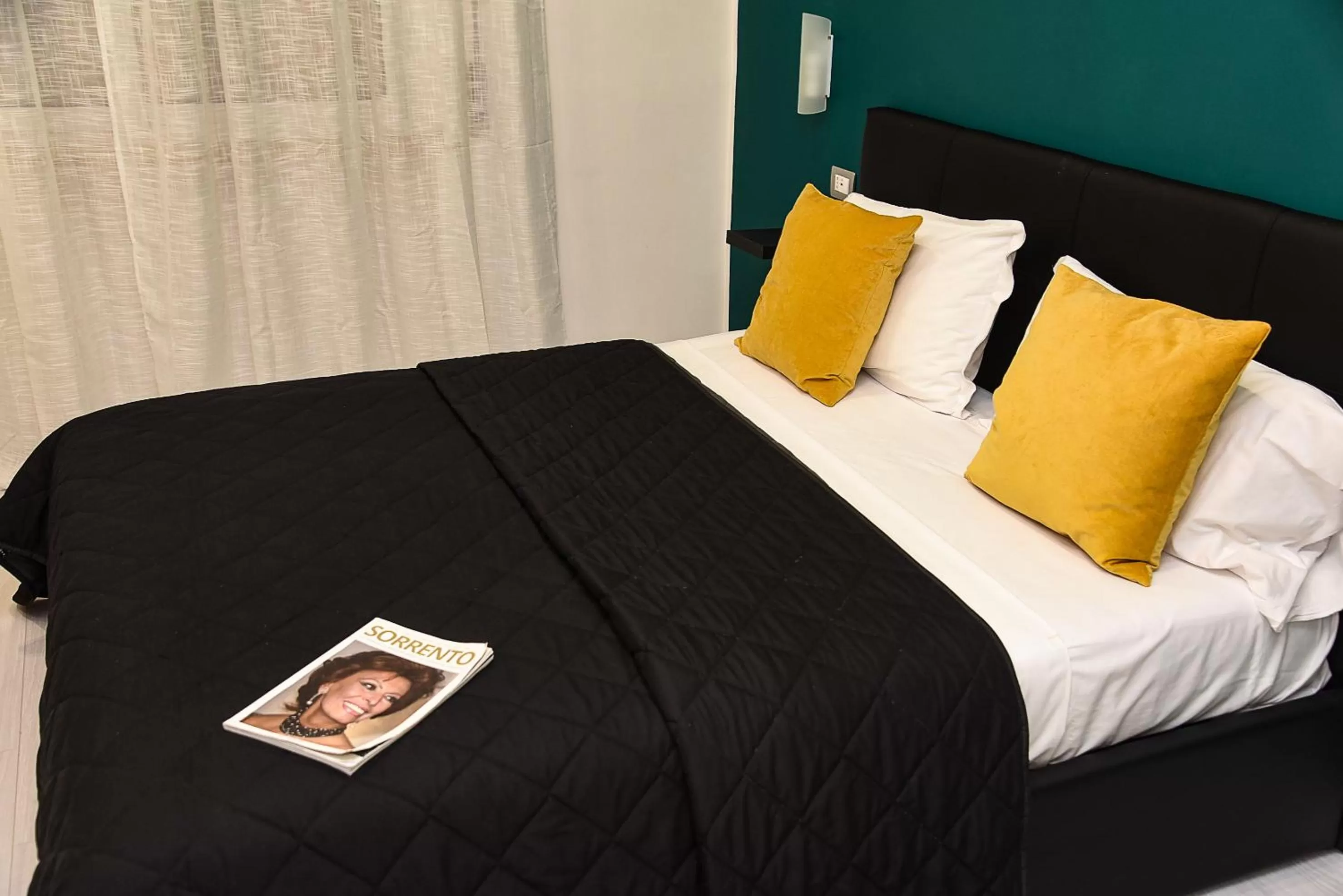 Bedroom, Bed in Hotel Kennedy