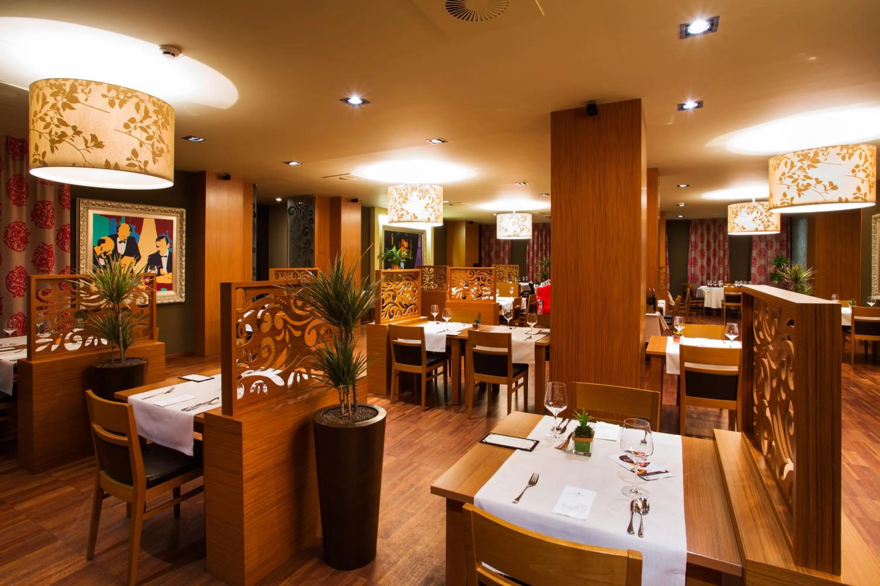Restaurant/places to eat in Hotel Evropa