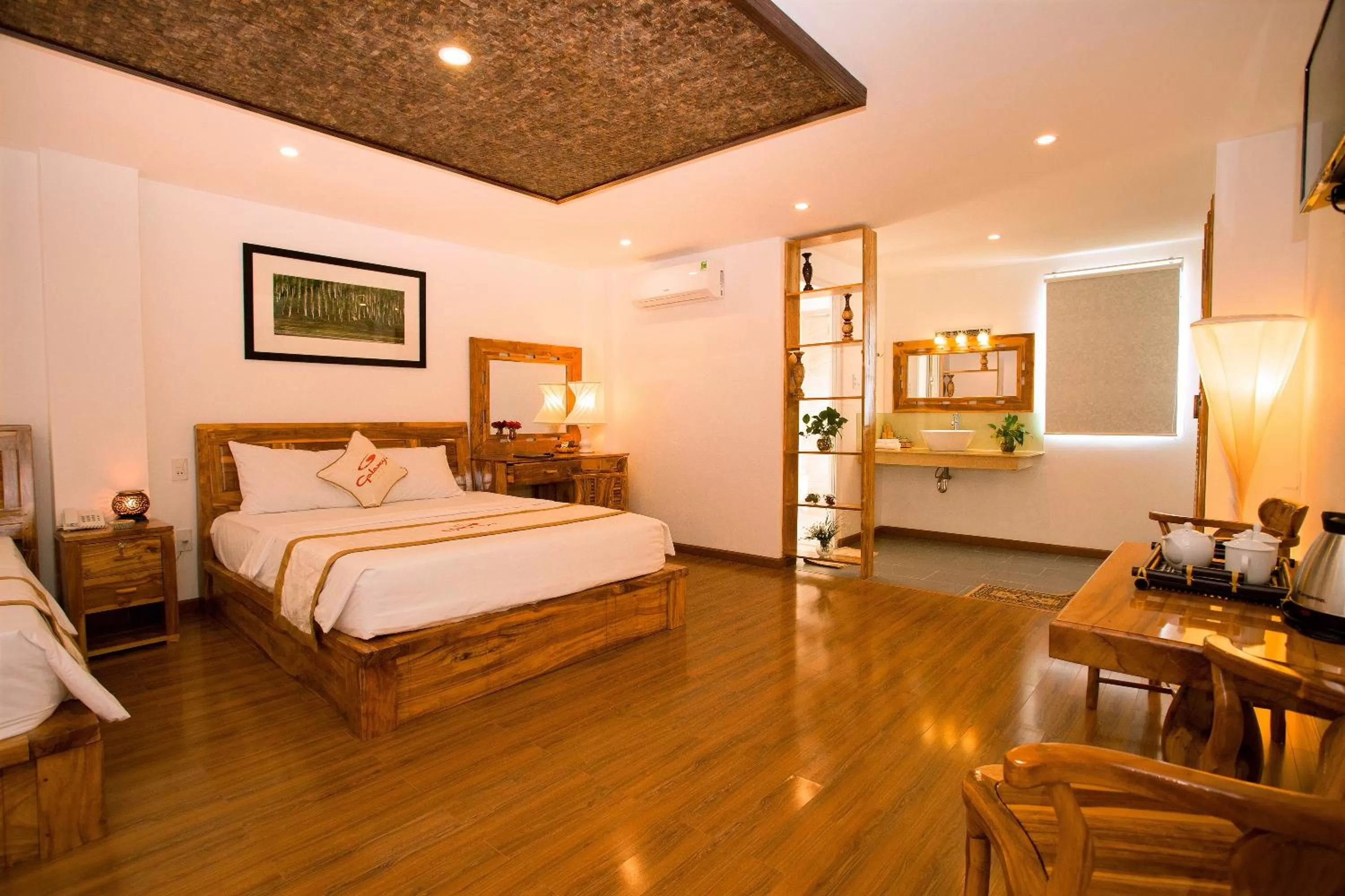 Photo of the whole room, Bed in Rex Hotel & Apartment