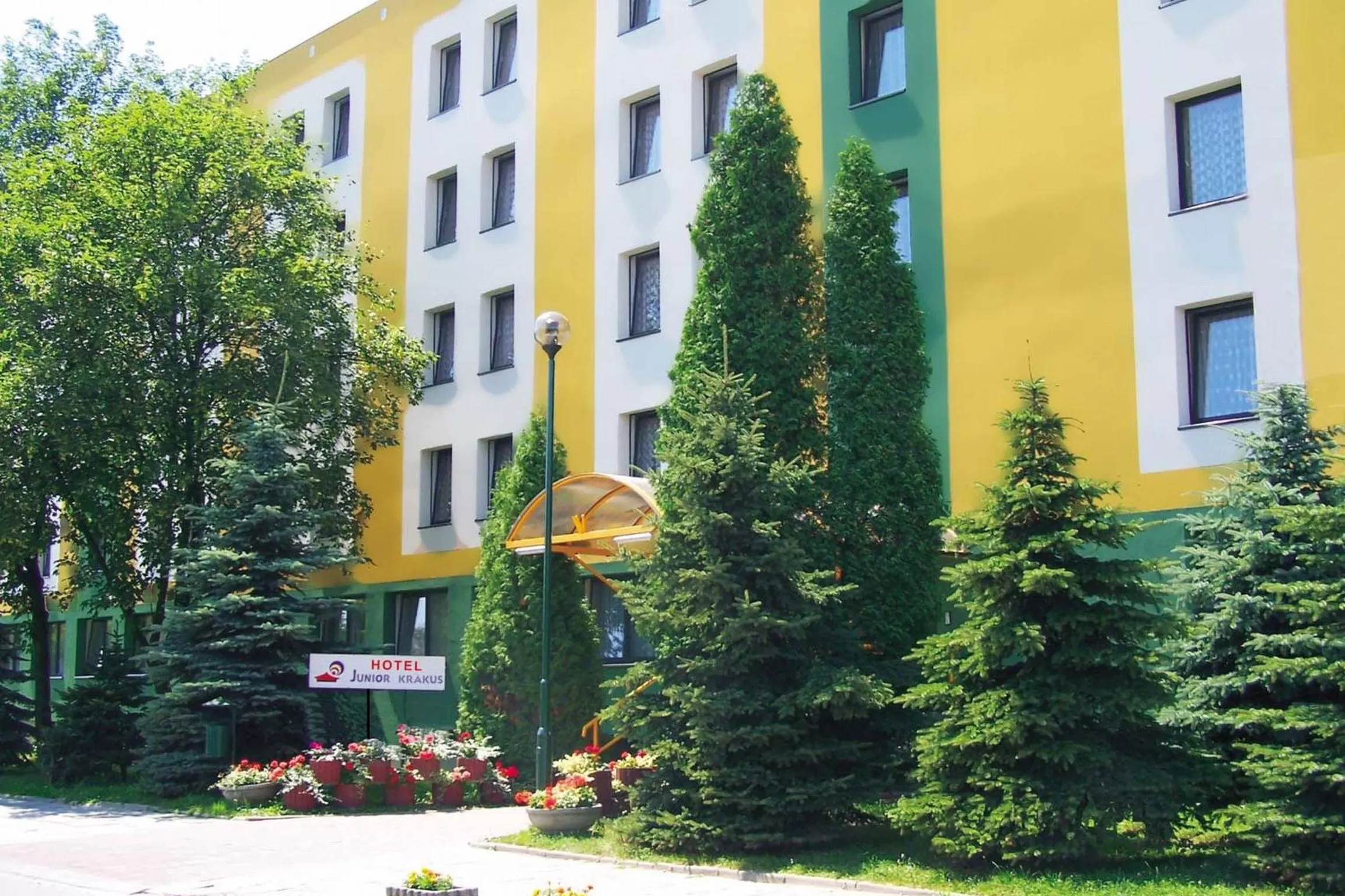 Facade/entrance, Property Building in Hotel ROK