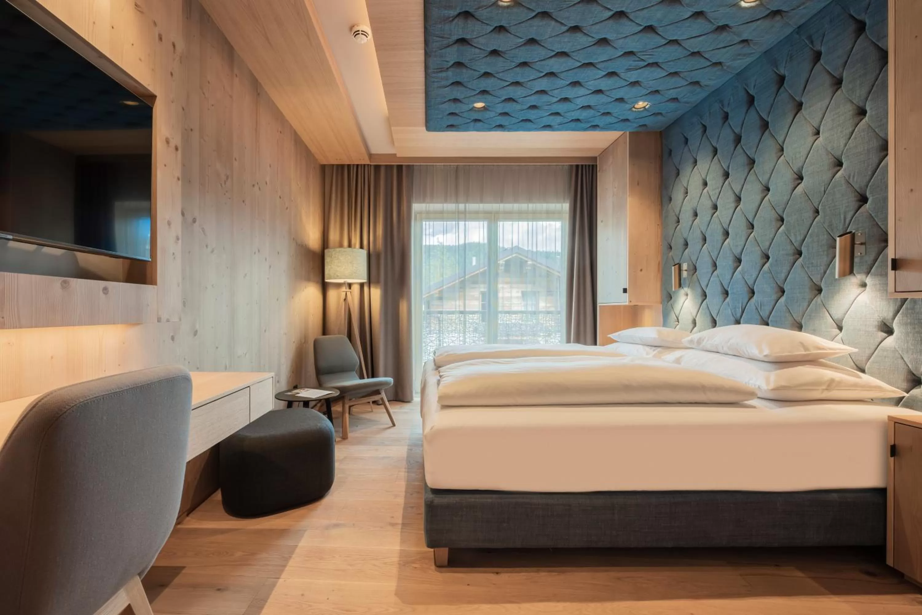 Photo of the whole room in Hotel Kristall