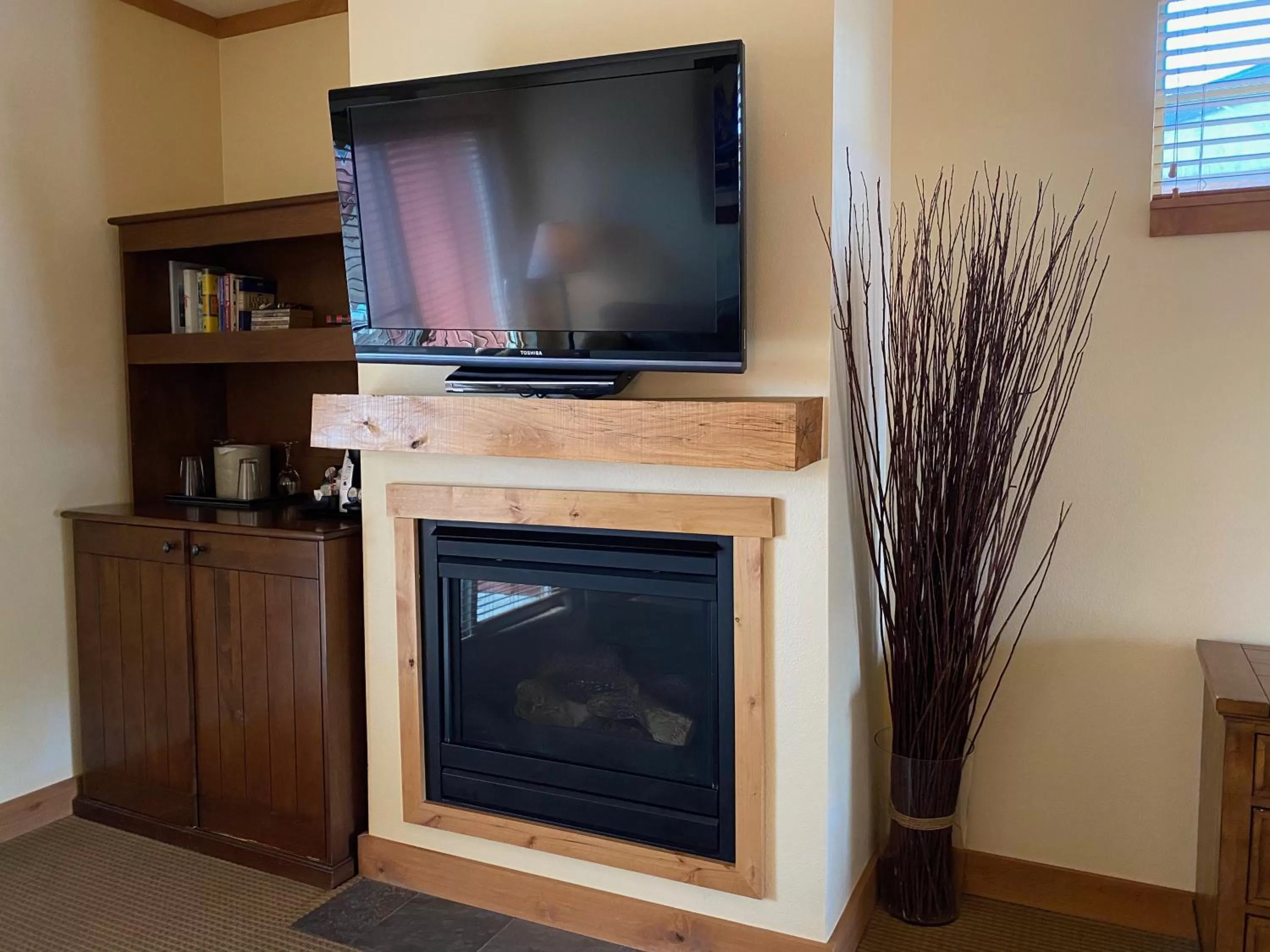 Guests in Cousin's Country Inn