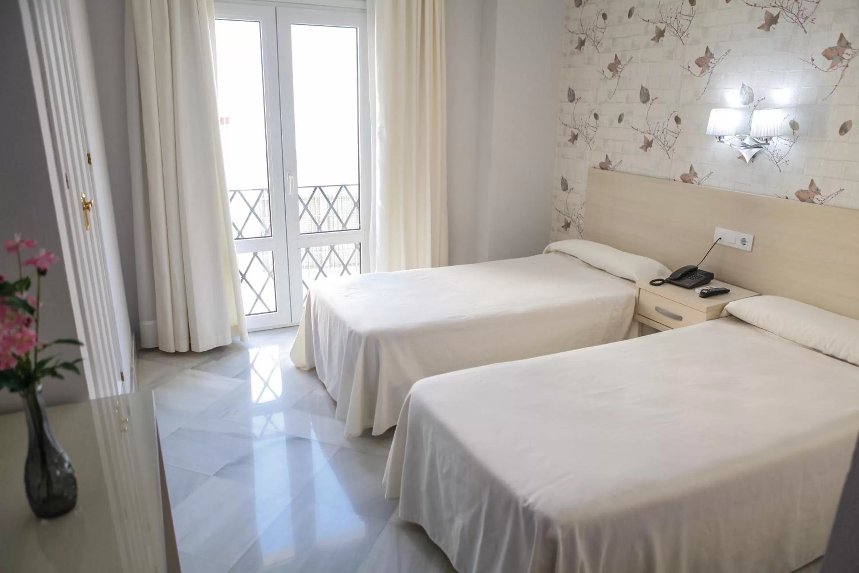 Bedroom, Bed in Chaikana