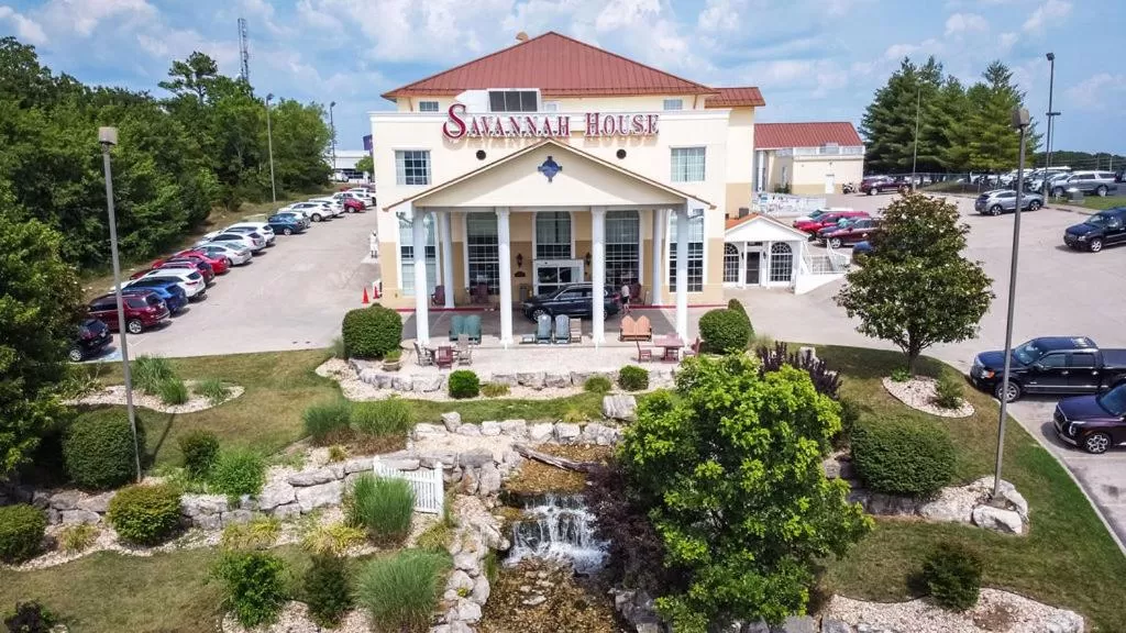 Property building in Savannah House Hotel