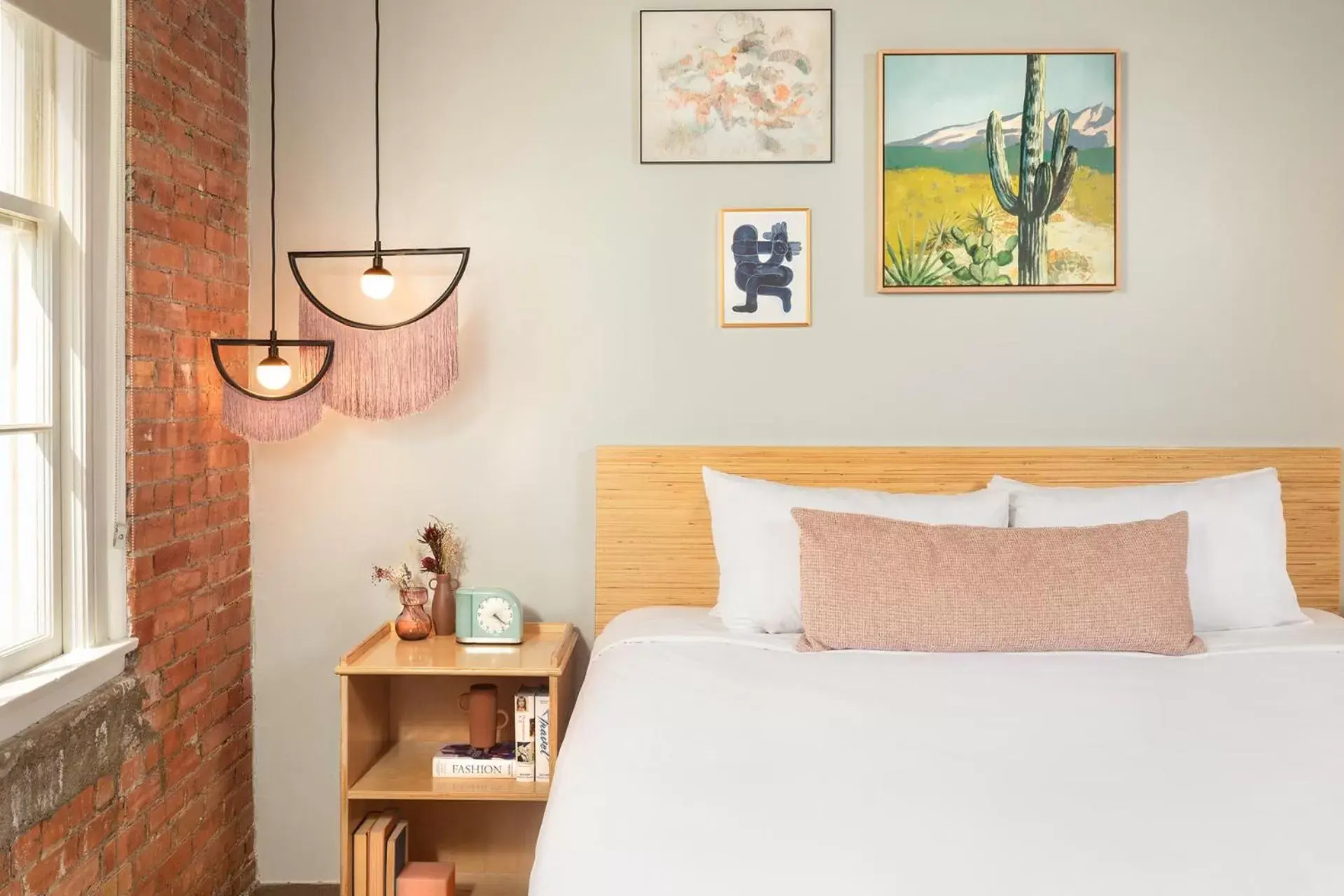 Queen Room with Two Queen Beds - Disability Access in Canvas Hotel Dallas Queen Room with Two Queen Beds - Disability Access in Canvas Hotel Dallas