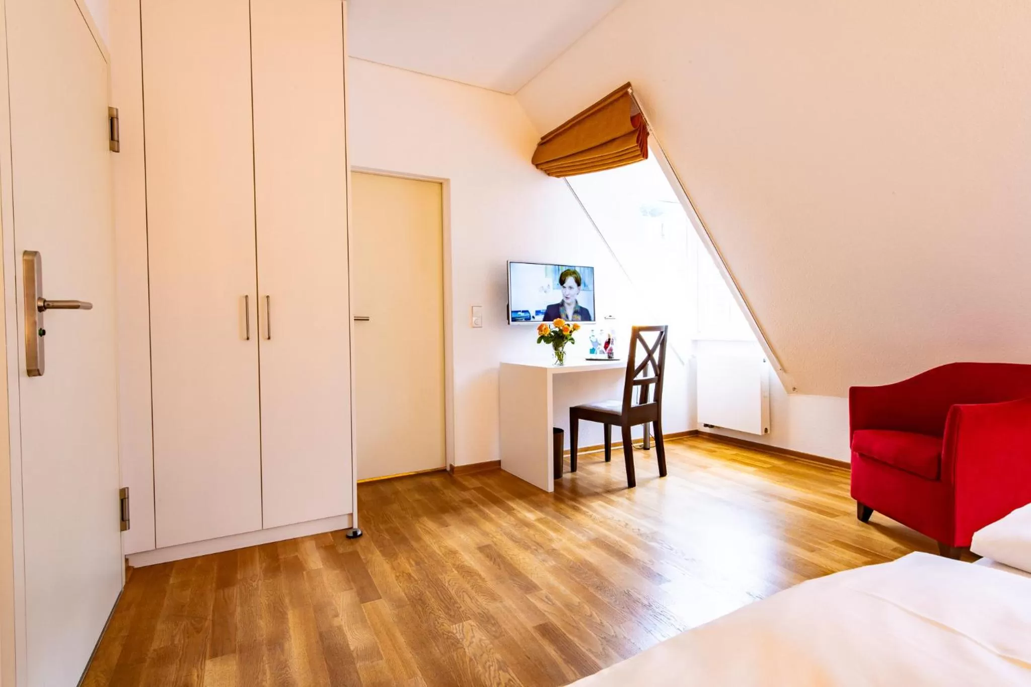 Photo of the whole room in Parkhotel Wolfsburg