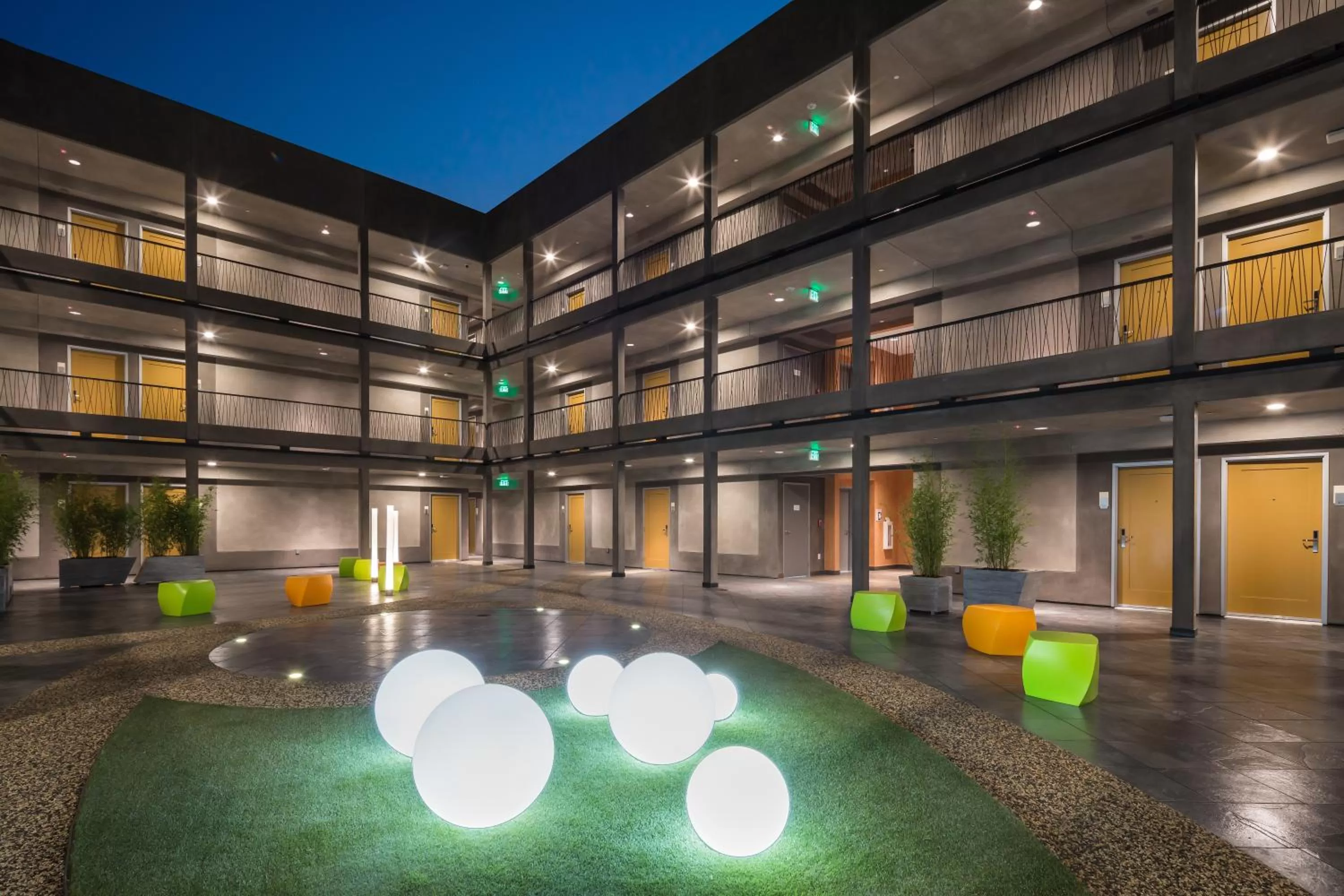 Property building in Hotel Aventura