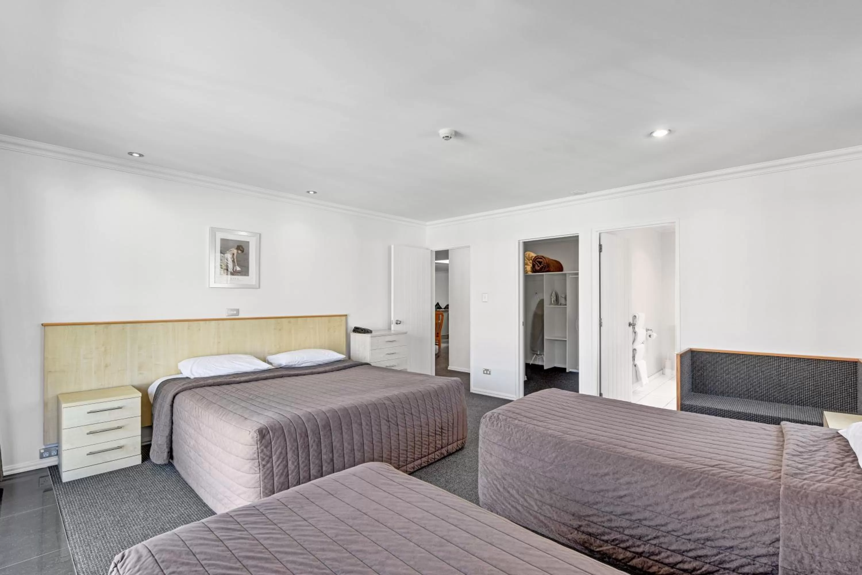 Bedroom, Bed in The Hotel Nelson