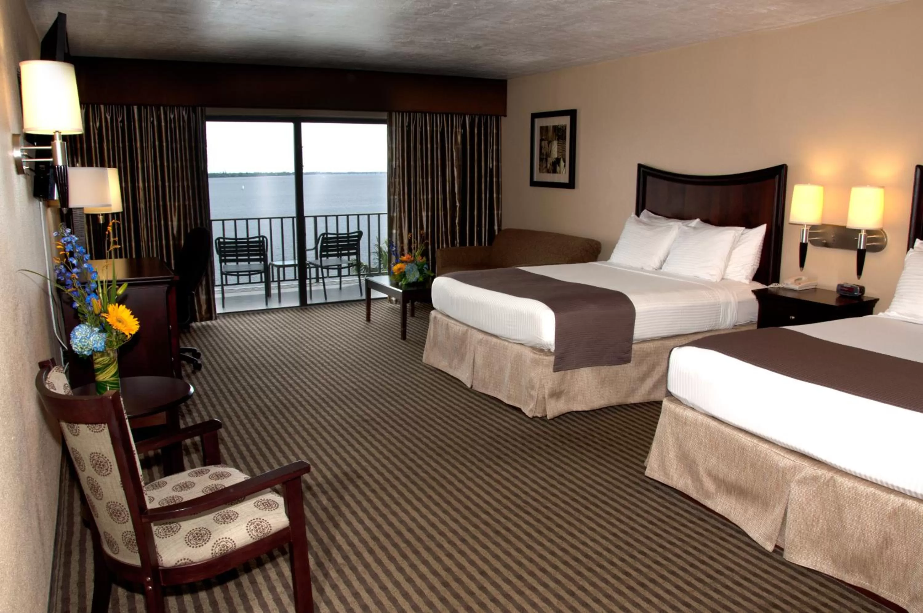 Queen Room with Two Queen Beds with Roll-in Shower - Disability Access /Non-Smoking in Best Western Fort Myers Waterfront