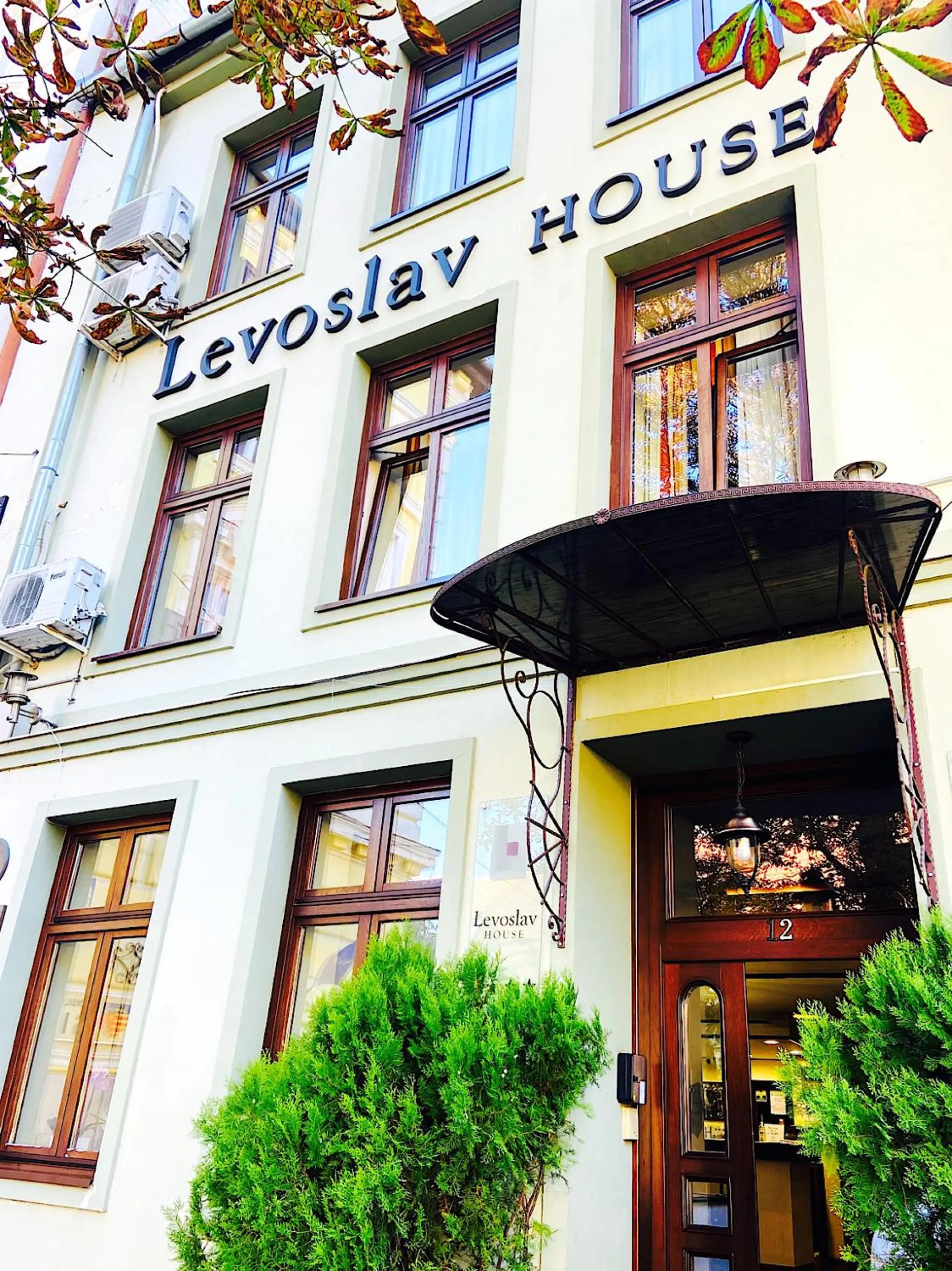 Property building in Villa & Restaurant Levoslav House