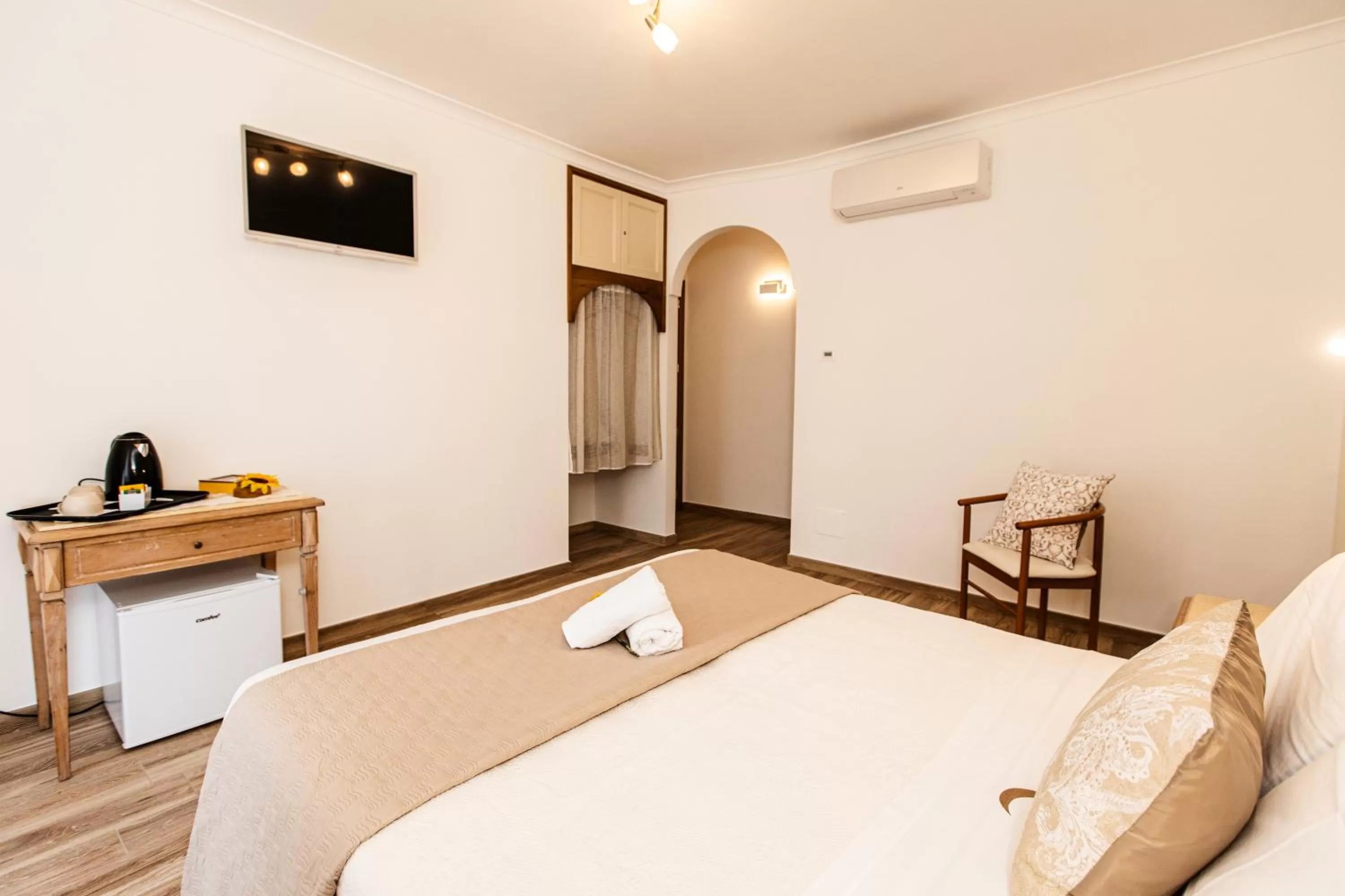 Bedroom, Bed in Al Chiaro di Luna