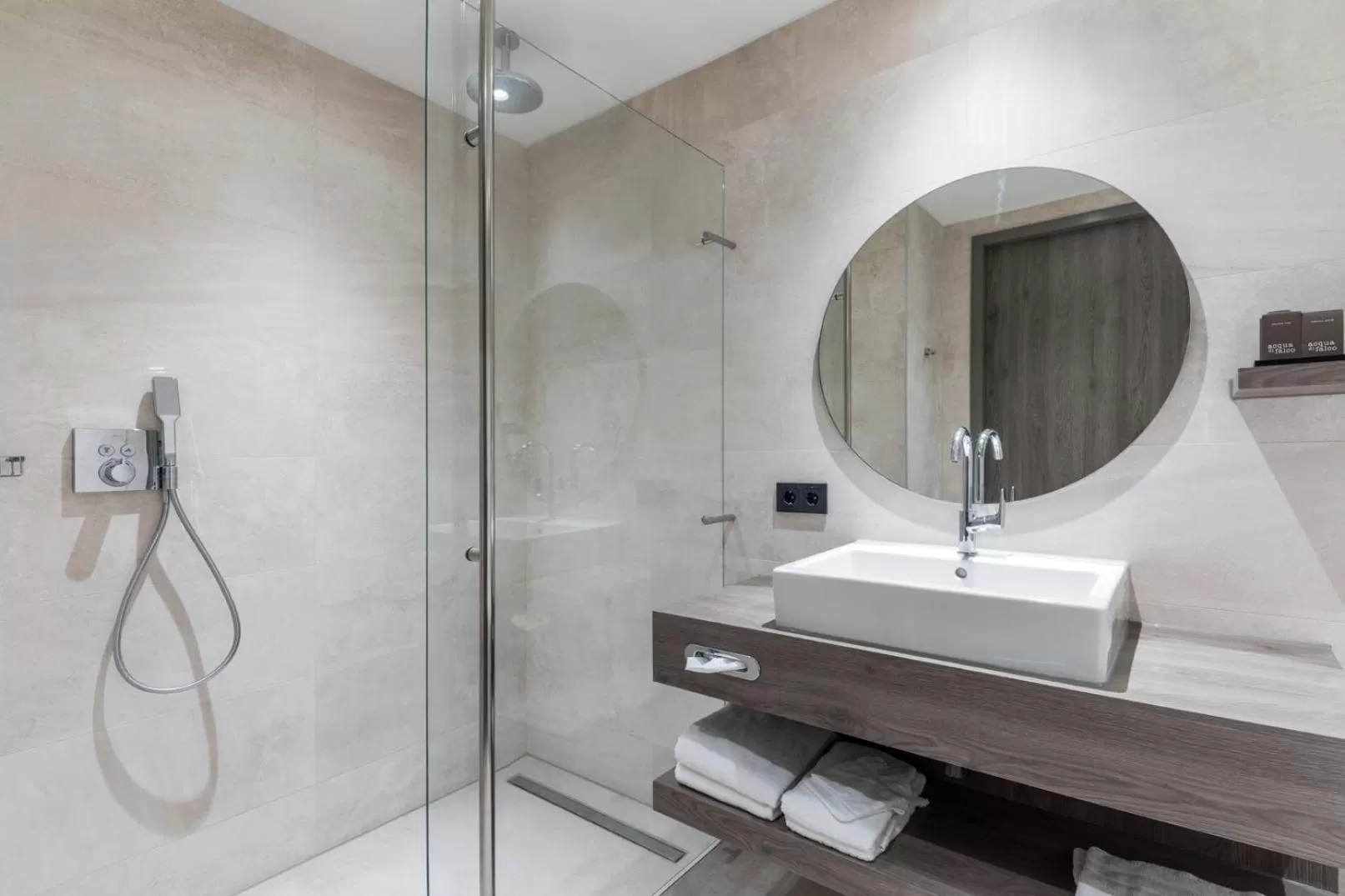 Bathroom in Van der Valk Hotel Leeuwarden