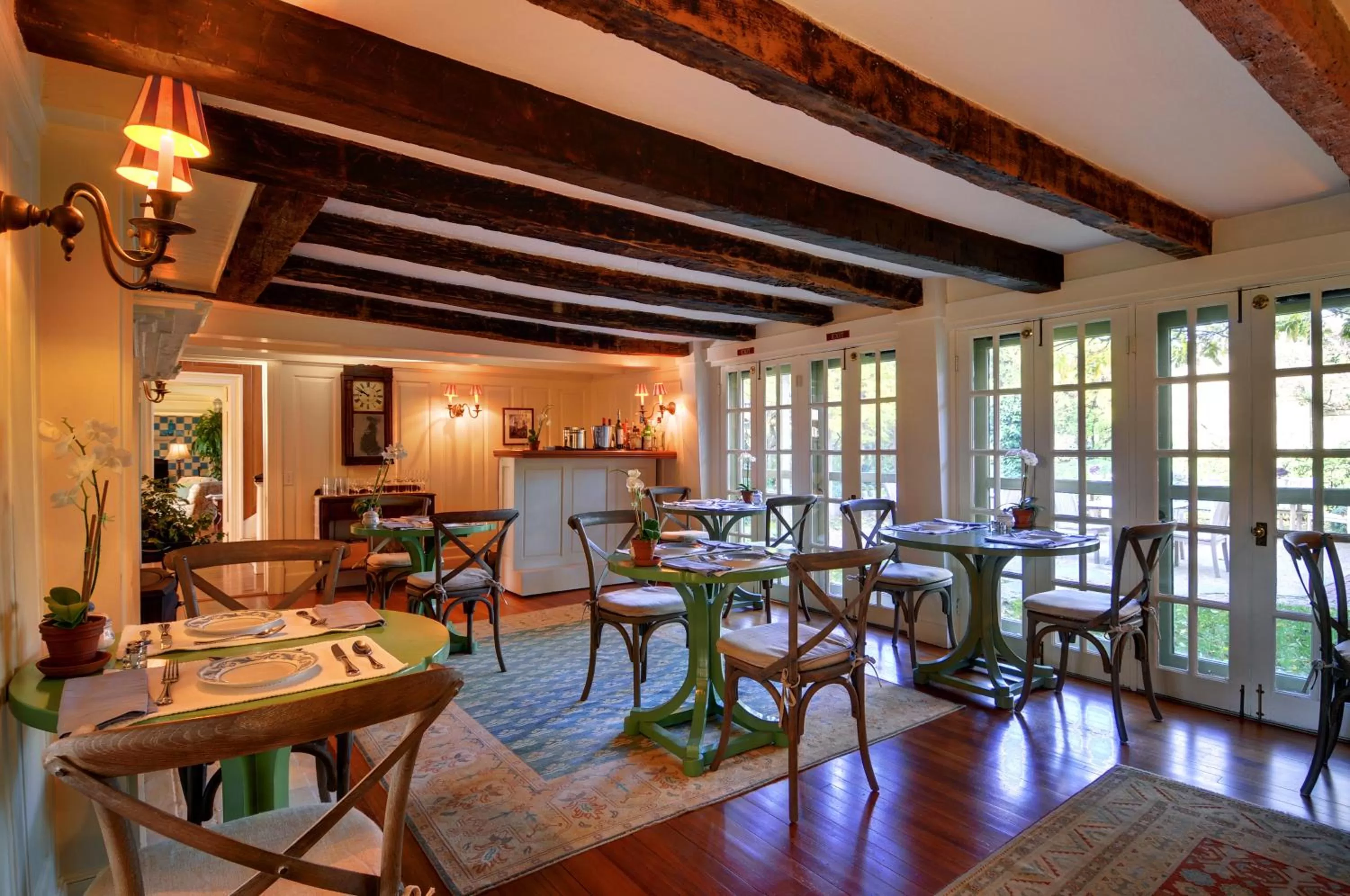 Coffee/tea facilities in The Baker House 1650