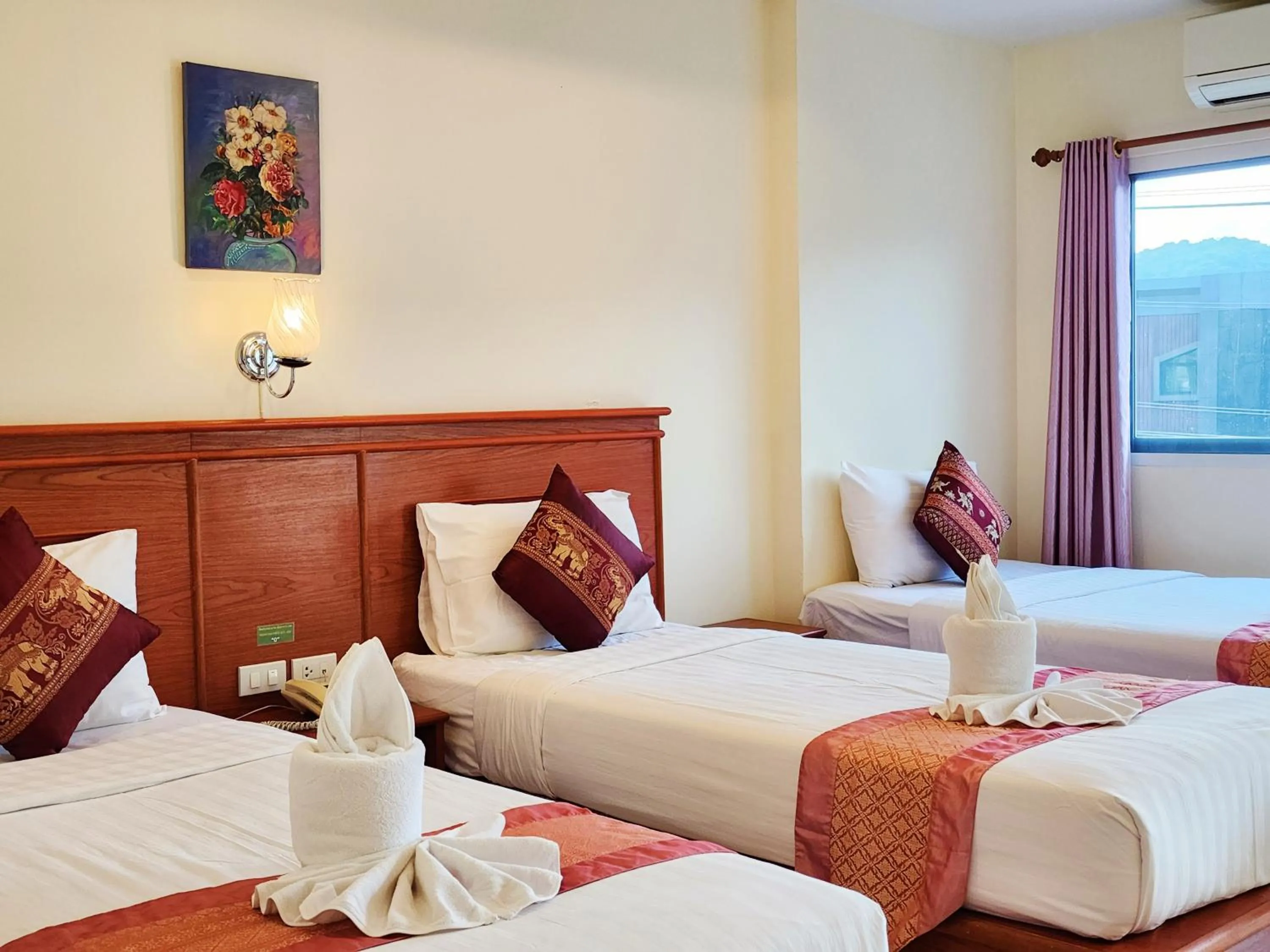 Bedroom, Bed in Phaithong Sotel Resort