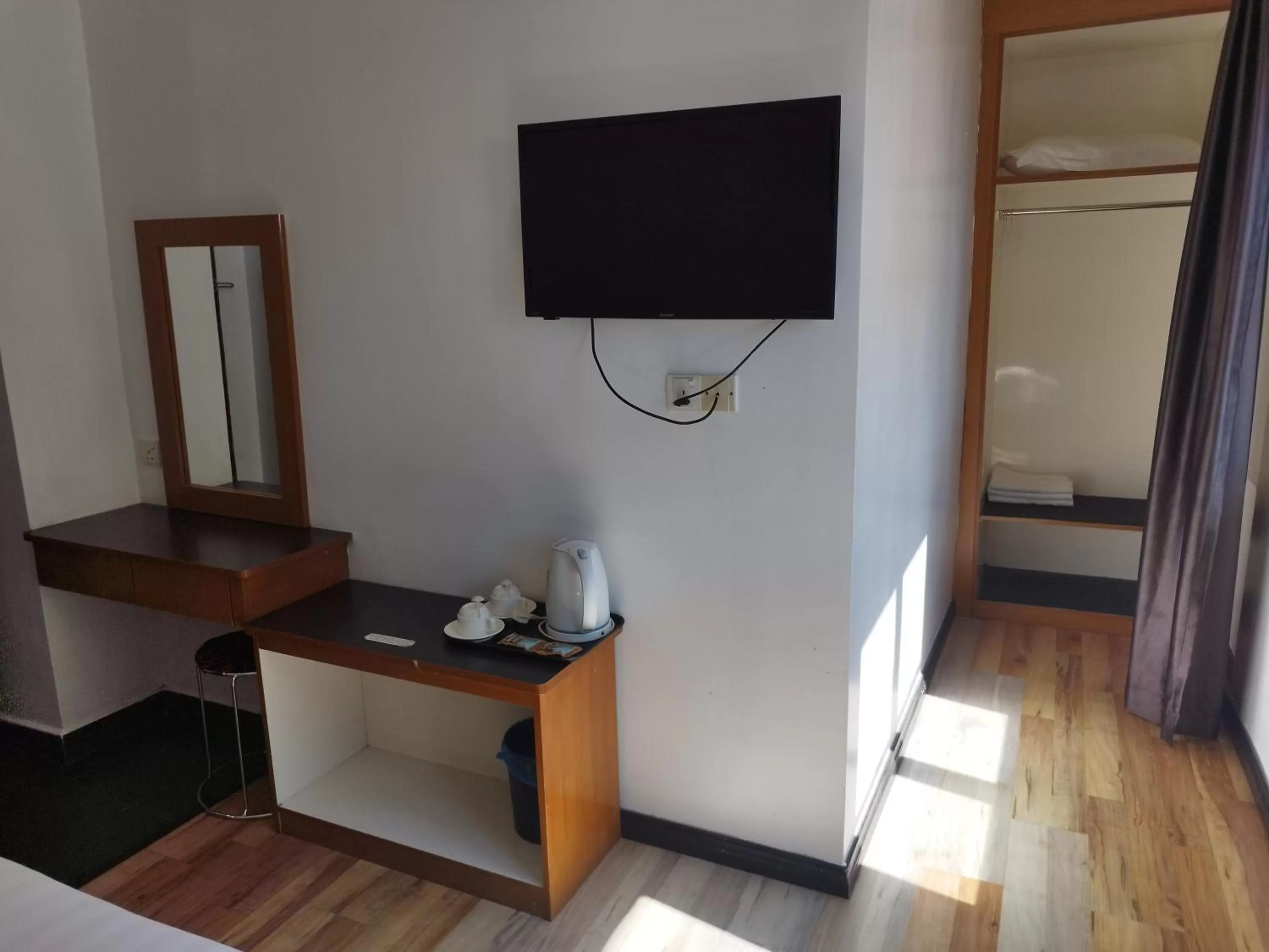 TV/Entertainment Center in Marine Bay Hotel