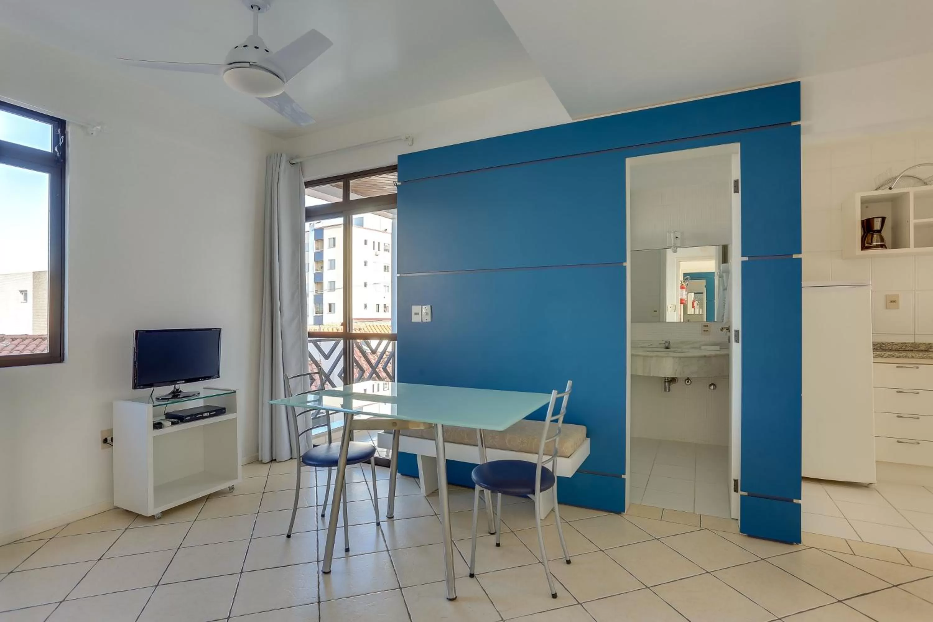 TV and multimedia, Dining Area in Pousada Atlantique