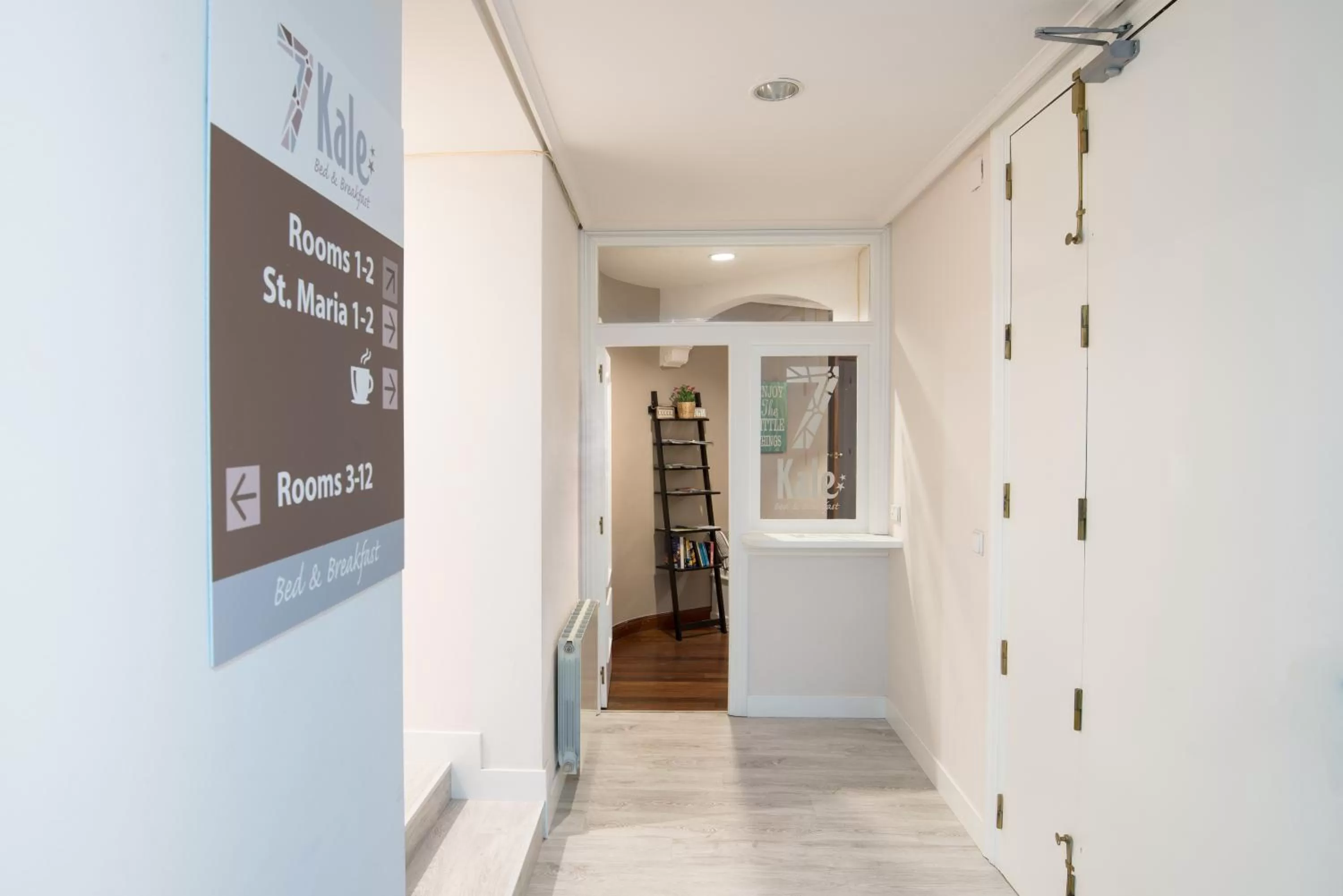 Lobby or reception in 7 Kale Bed and Breakfast