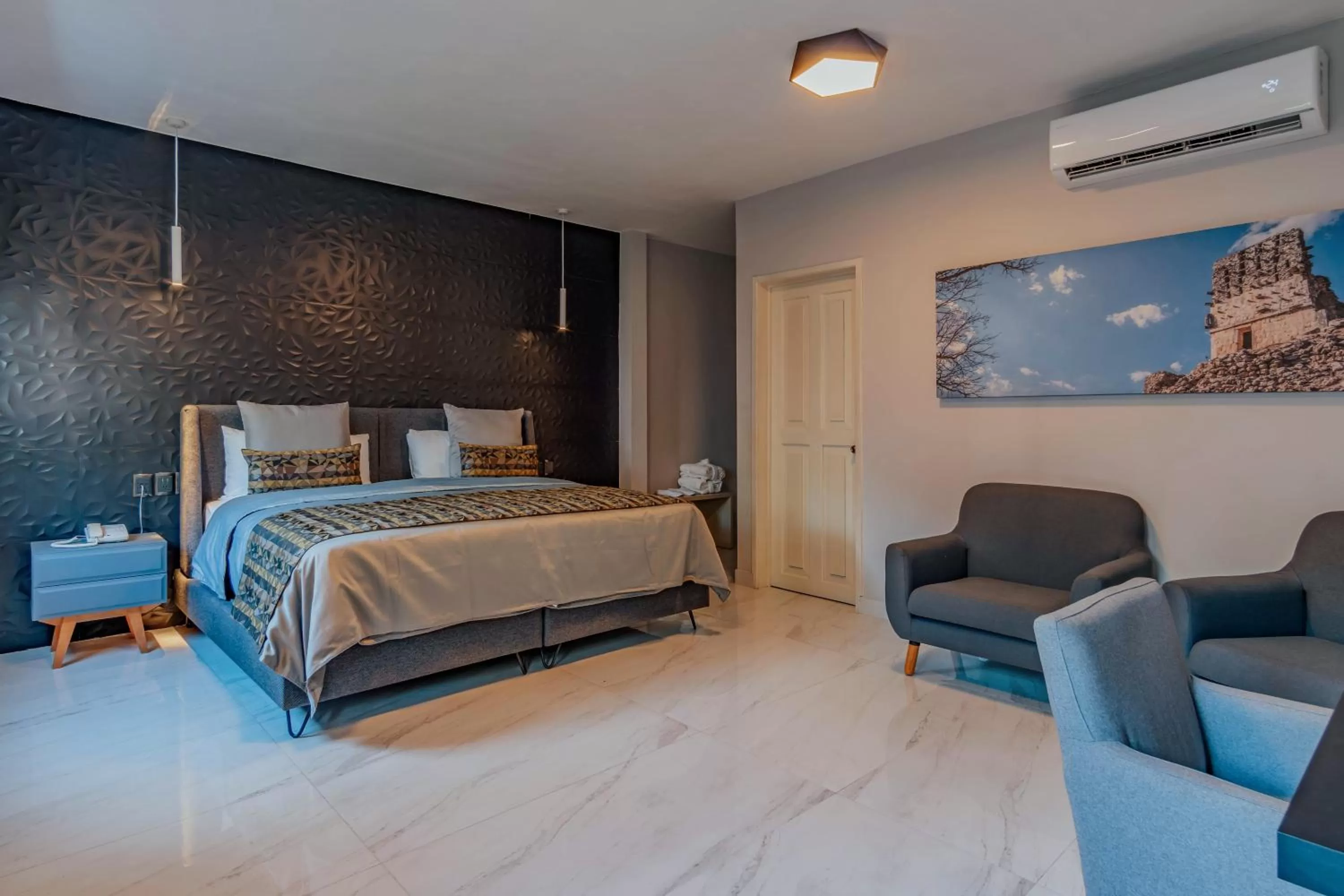 Bed in Chanpaal Hotel Boutique - Only Adults