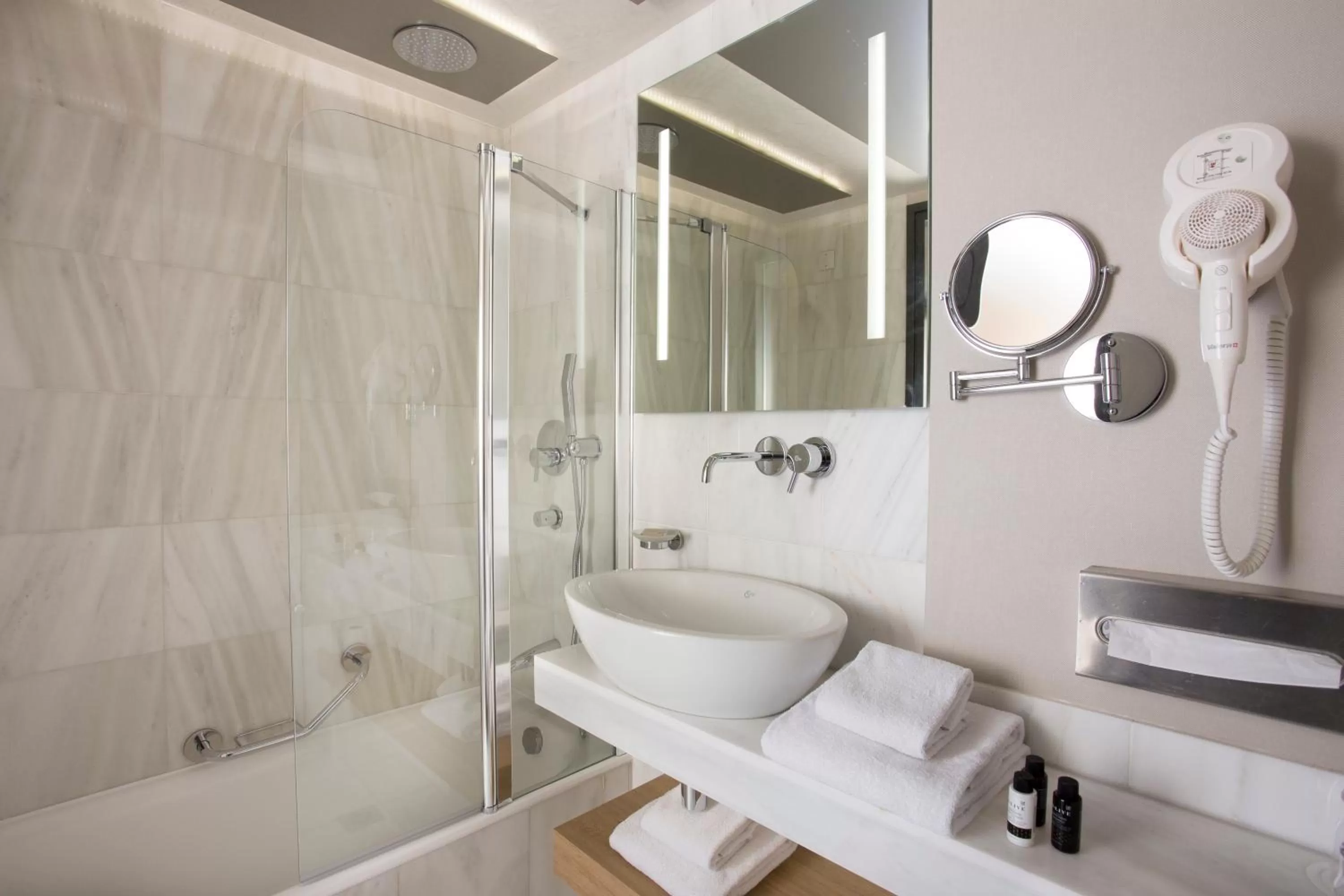 Bathroom in Golden Age Athens Hotel