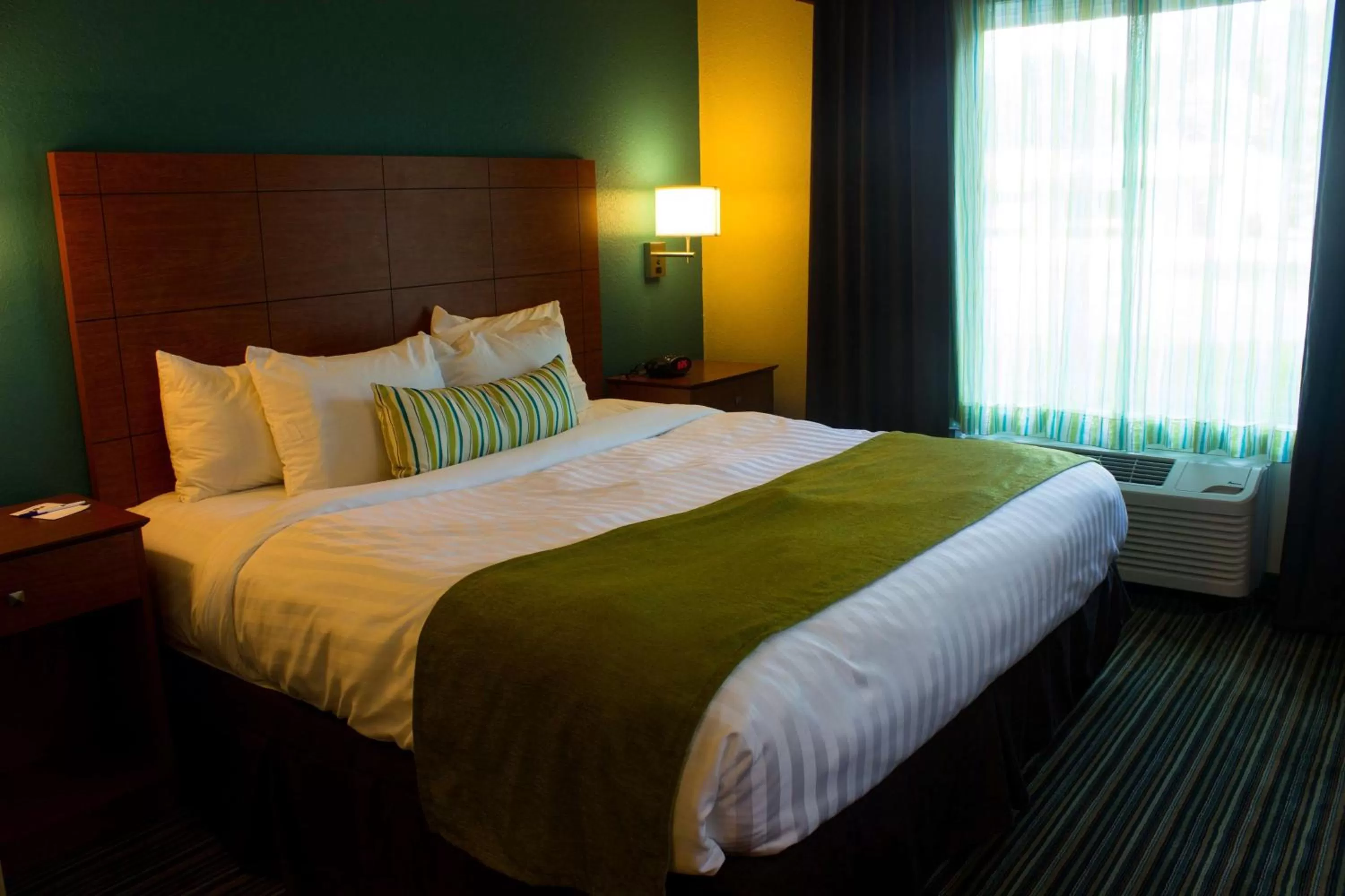 Photo of the whole room, Bed in BEST WESTERN Plus Menomonie Inn & Suites
