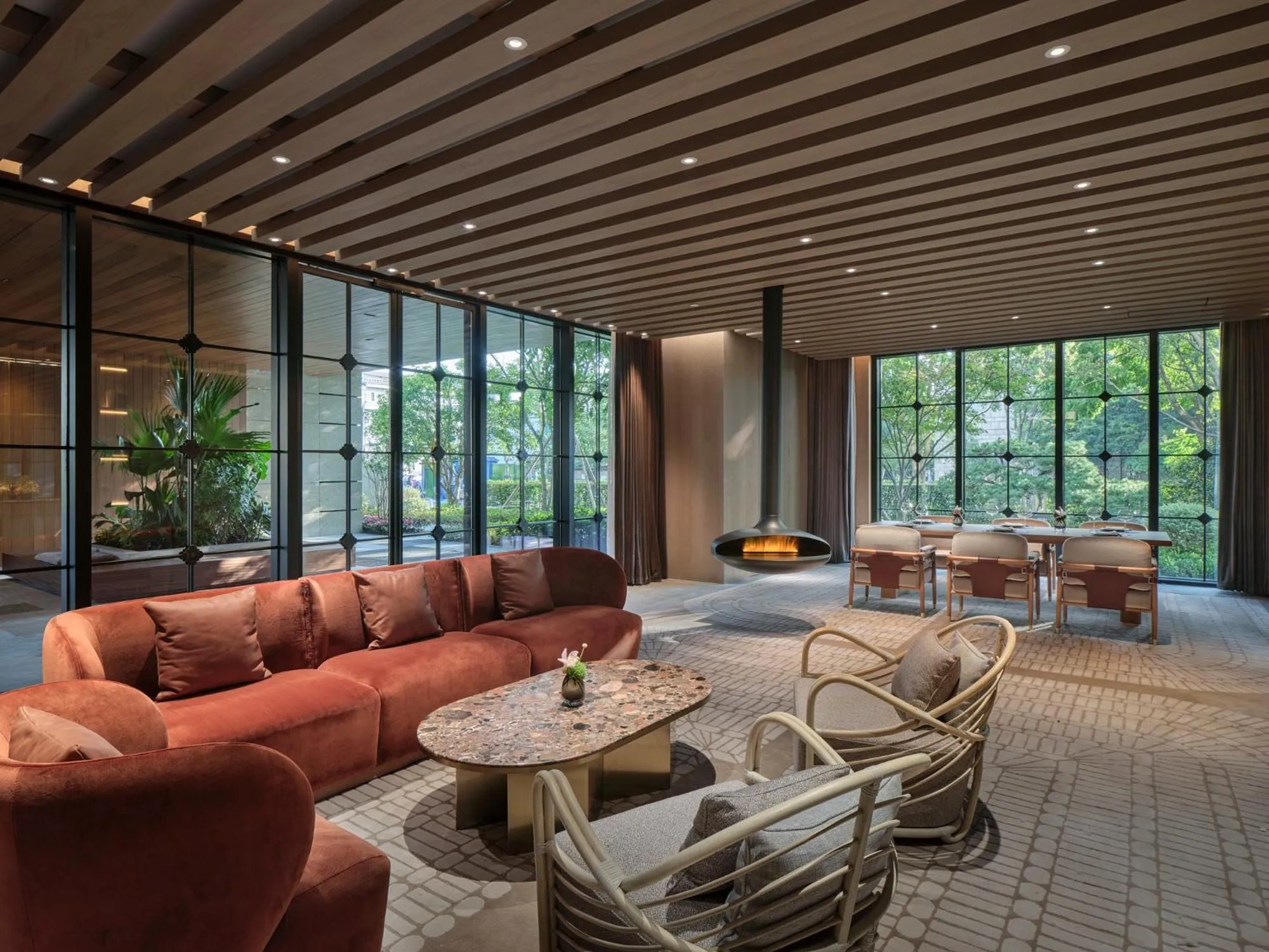 Restaurant/places to eat in Hotel Indigo Hangzhou Uptown,Close to Westlake , boutique design hotel with freeflow minibar