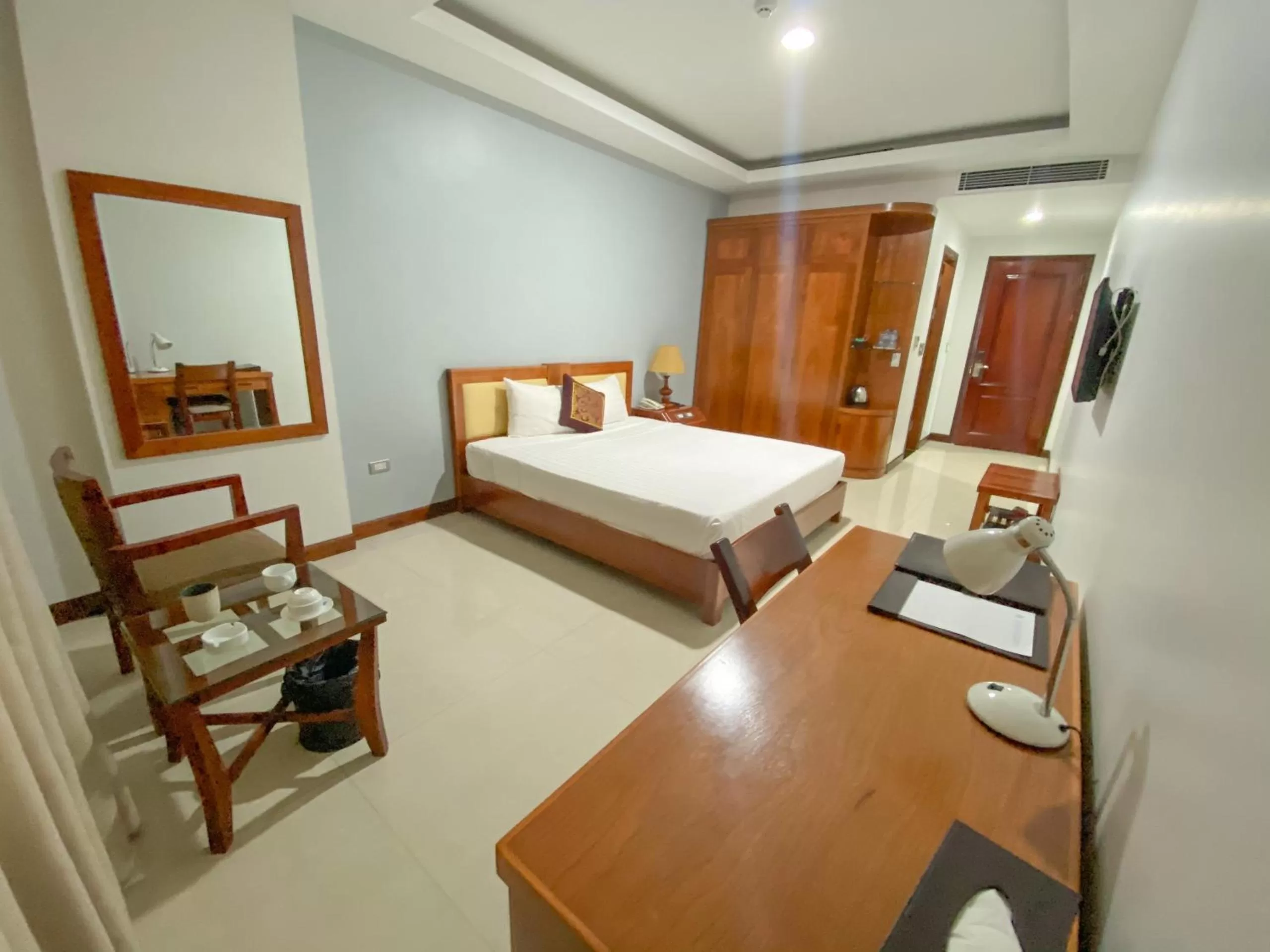 Bed in Kim Thai Hotel