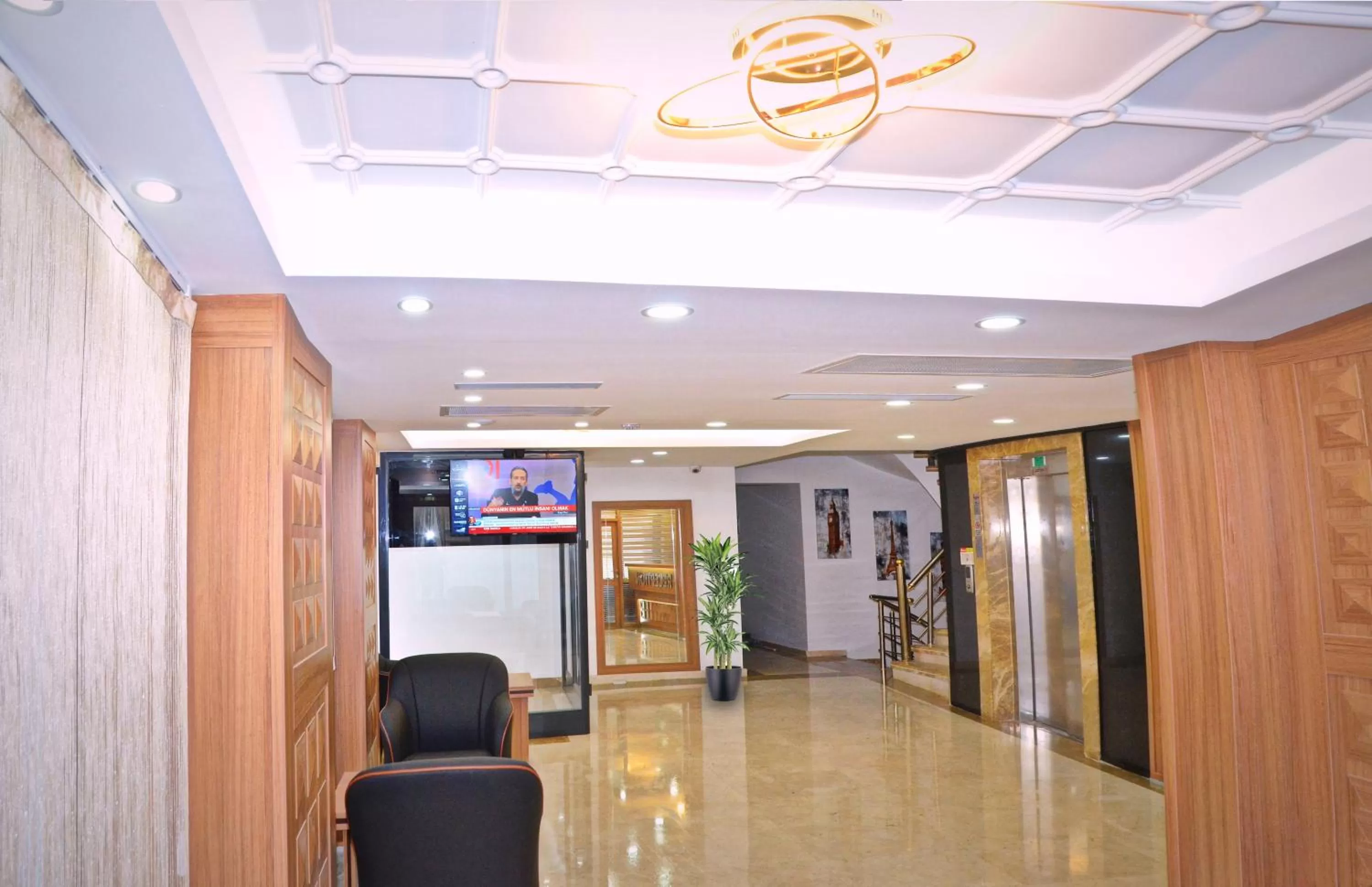 Lobby or reception in Hotel La SERA