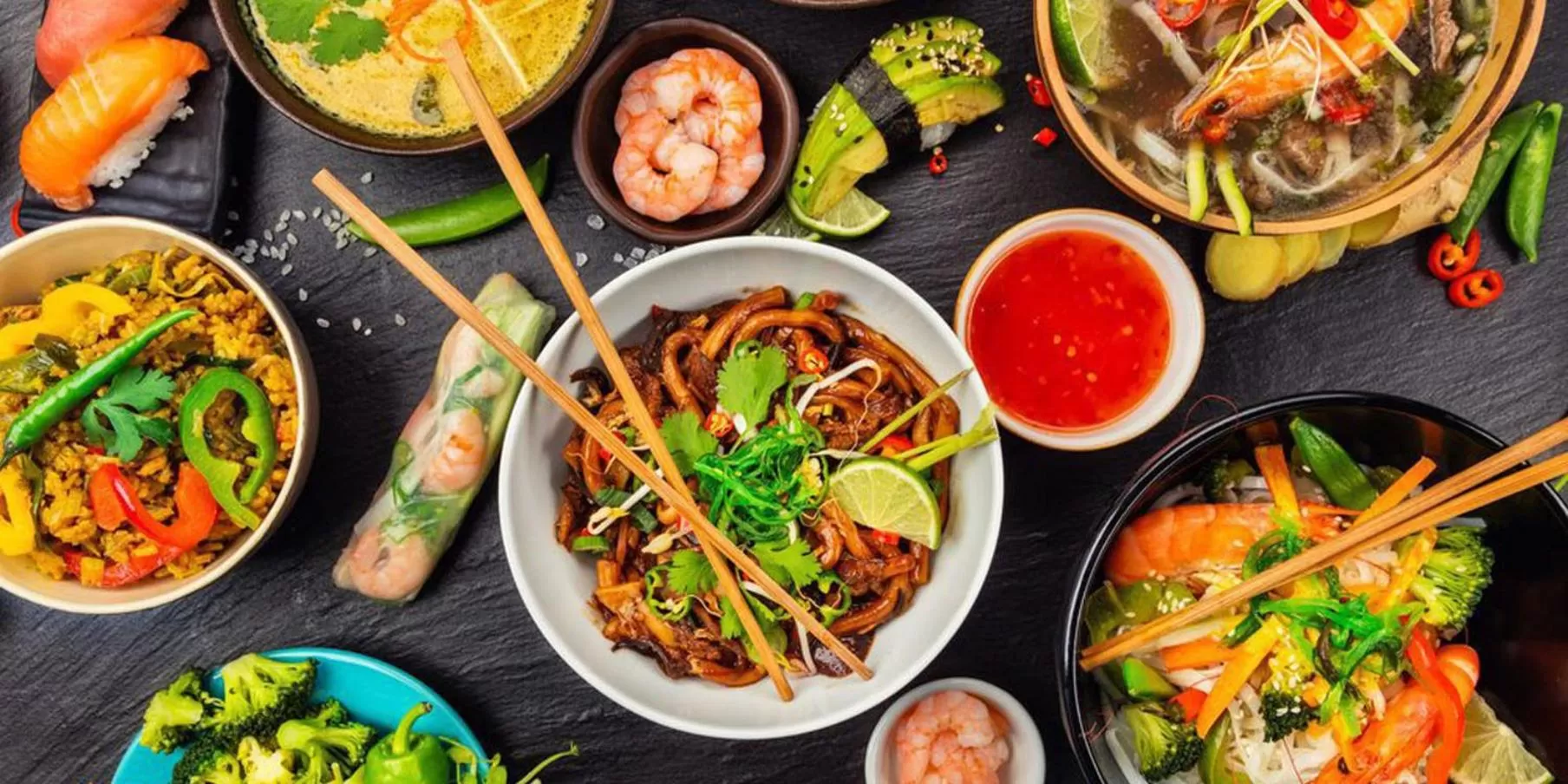 Restaurant/places to eat in Crowne Plaza Sohar by IHG