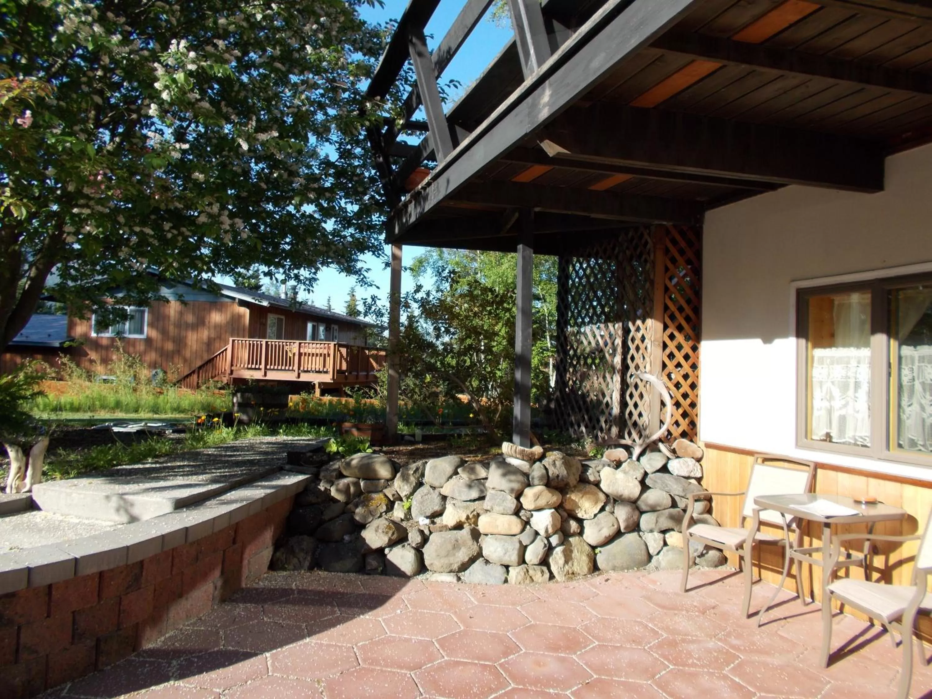 Alaska Chalet Bed & Breakfast