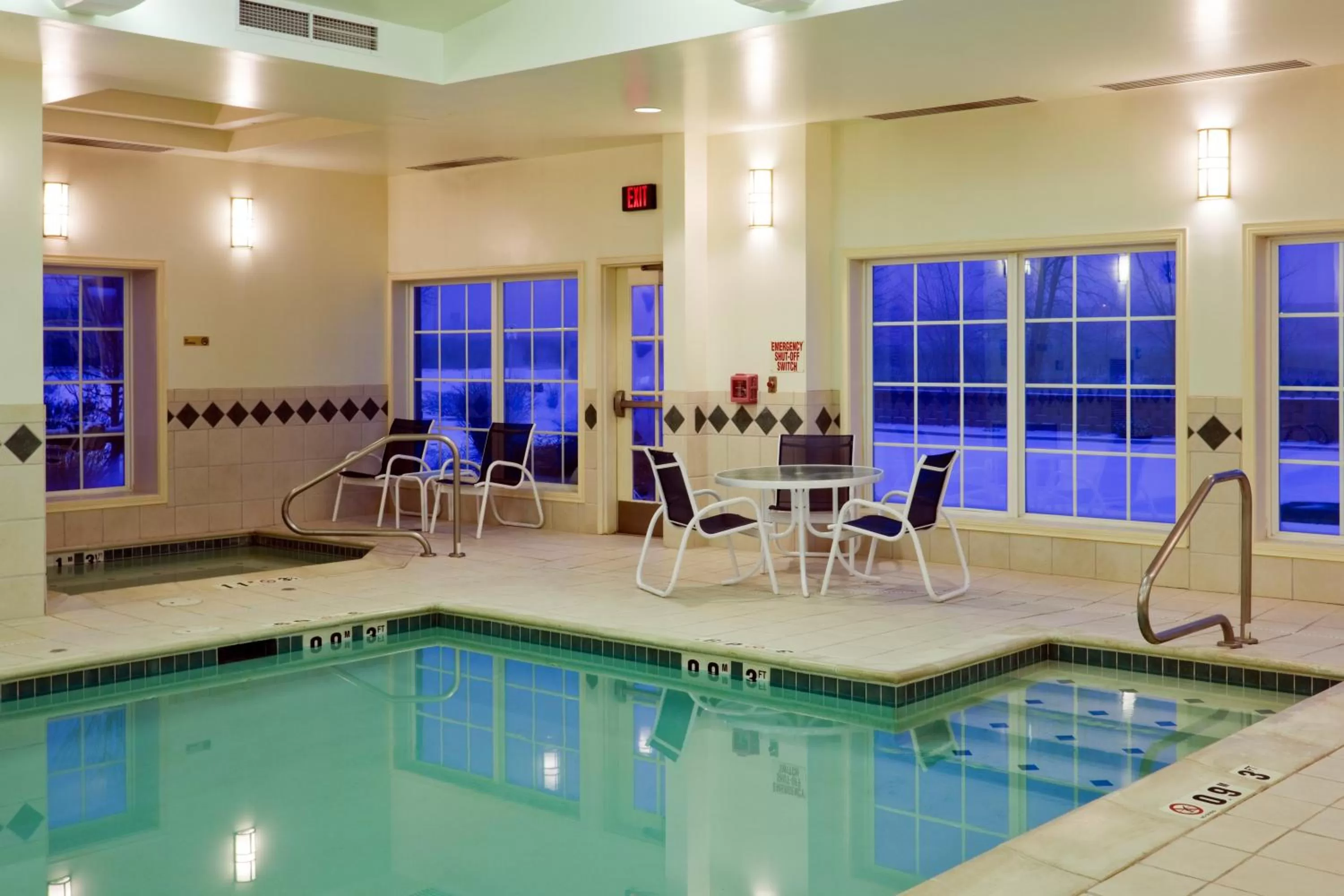 Swimming pool in Holiday Inn Colorado Springs - Airport by IHG