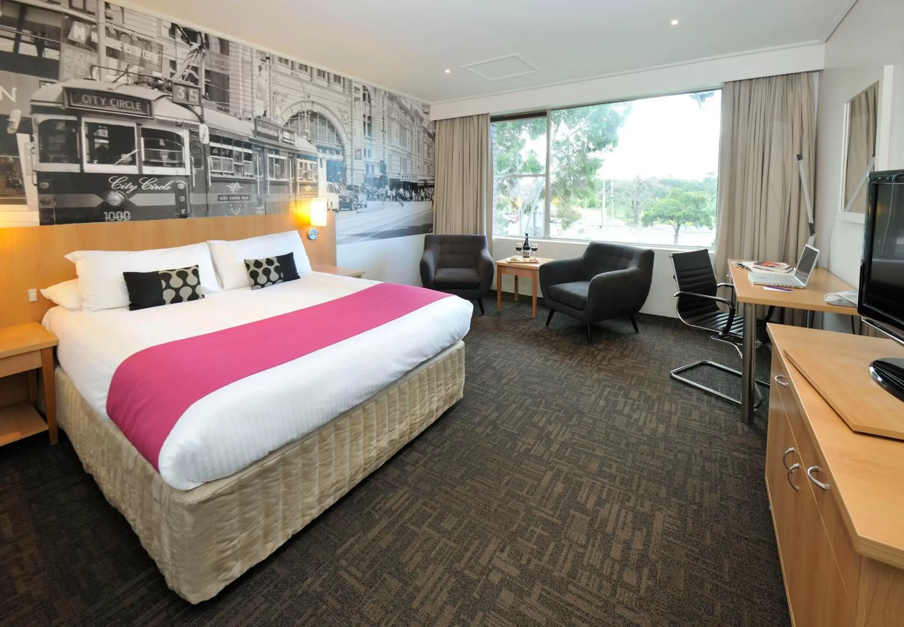 Superior Queen Room in Mercure North Melbourne Superior Queen Room in Mercure North Melbourne