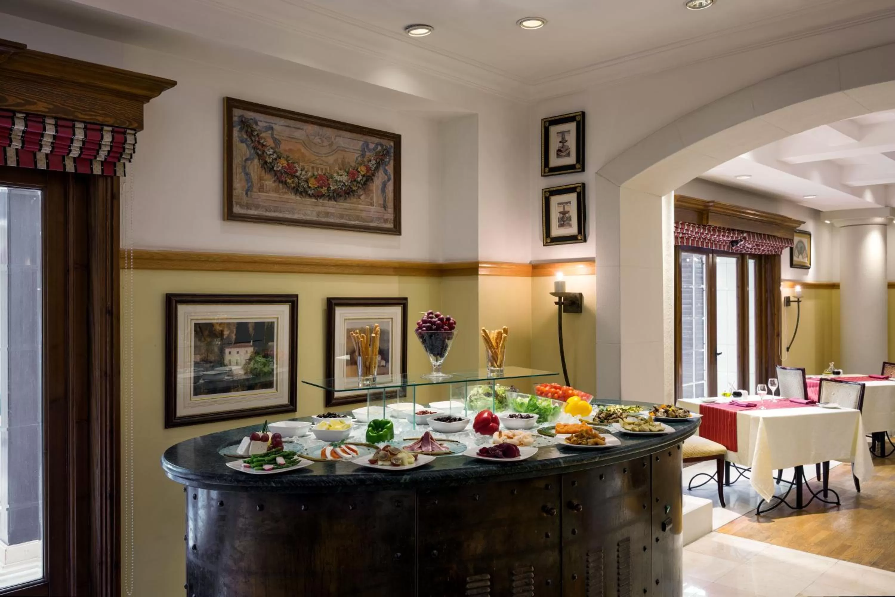 Restaurant/places to eat, Spa/Wellness in Radisson Blu Hotel, Riyadh