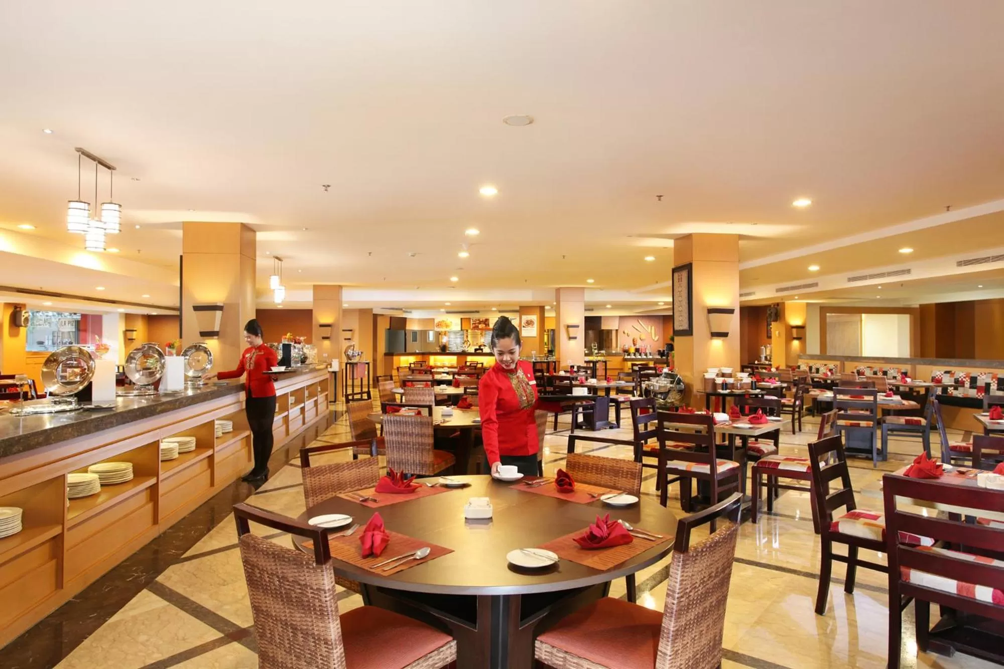 Restaurant/places to eat in Swiss-Belinn Panakkukang