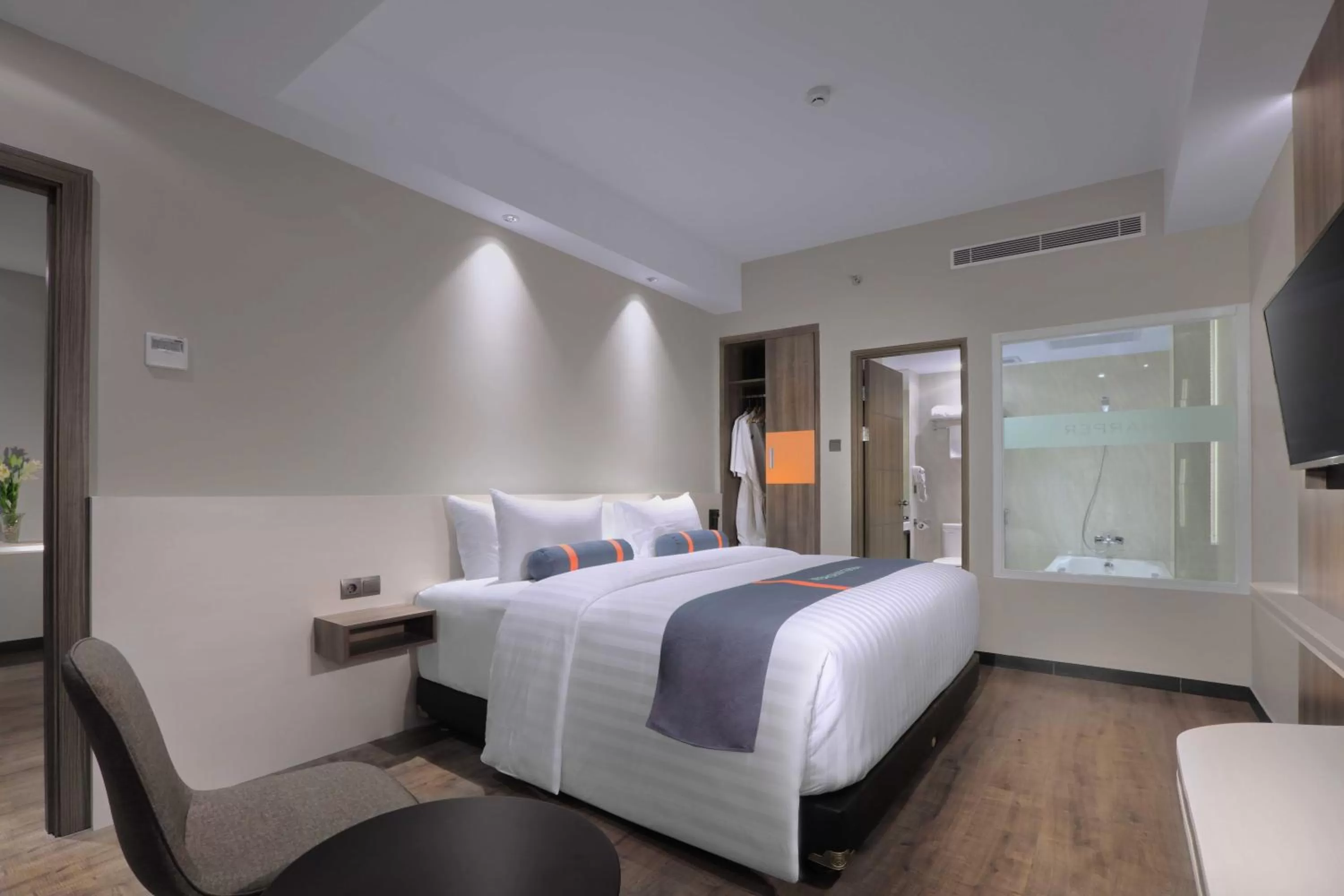 Bed in Harper Wahid Hasyim Medan by ASTON