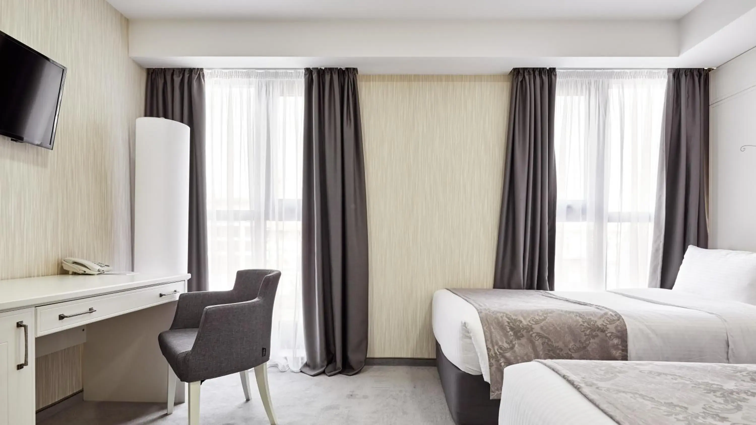 Standard Twin Room in Gallery Palace Hotel Standard Twin Room in Gallery Palace Hotel