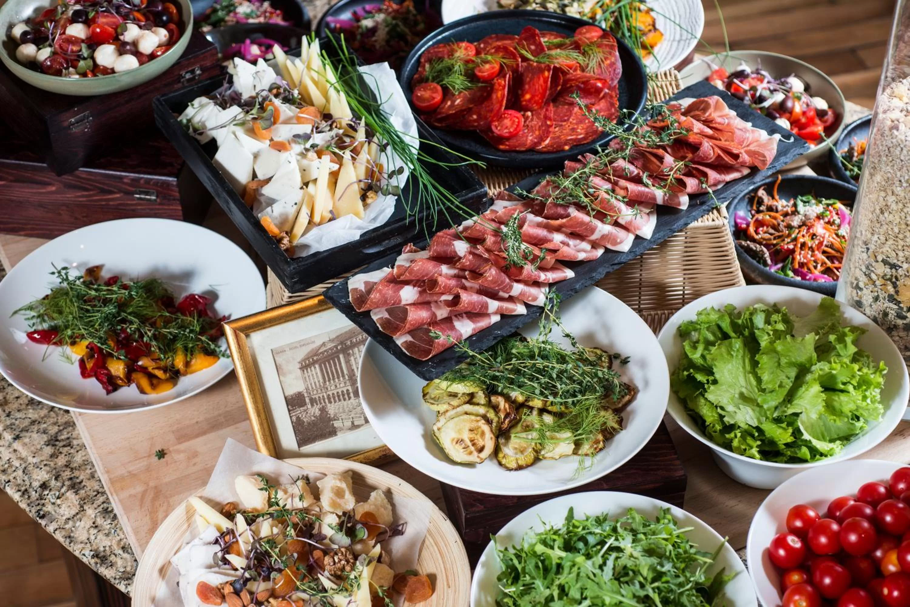 Food and drinks in Esplanade Zagreb Hotel