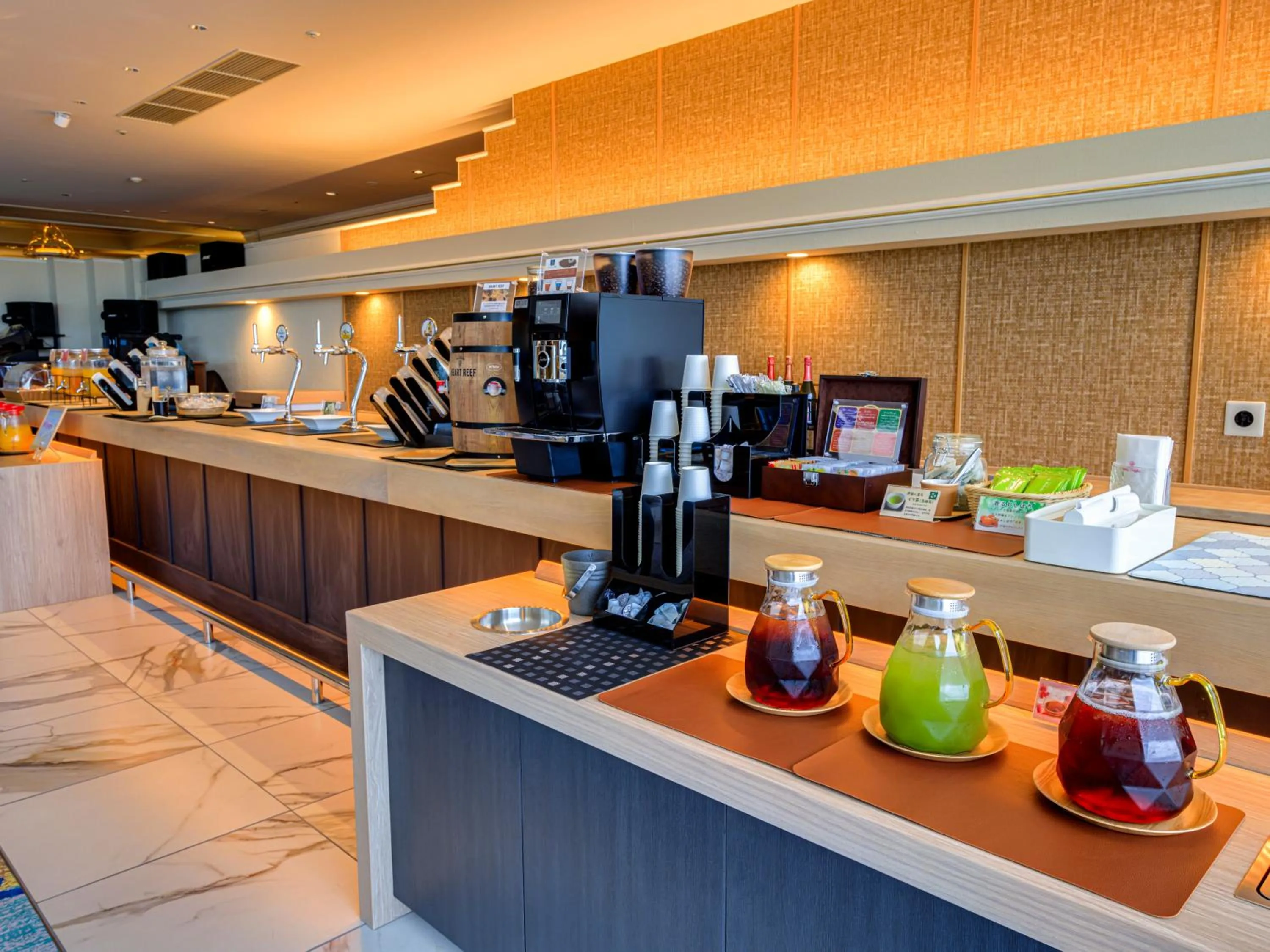 Coffee/tea facilities in Ito Hotel Juraku