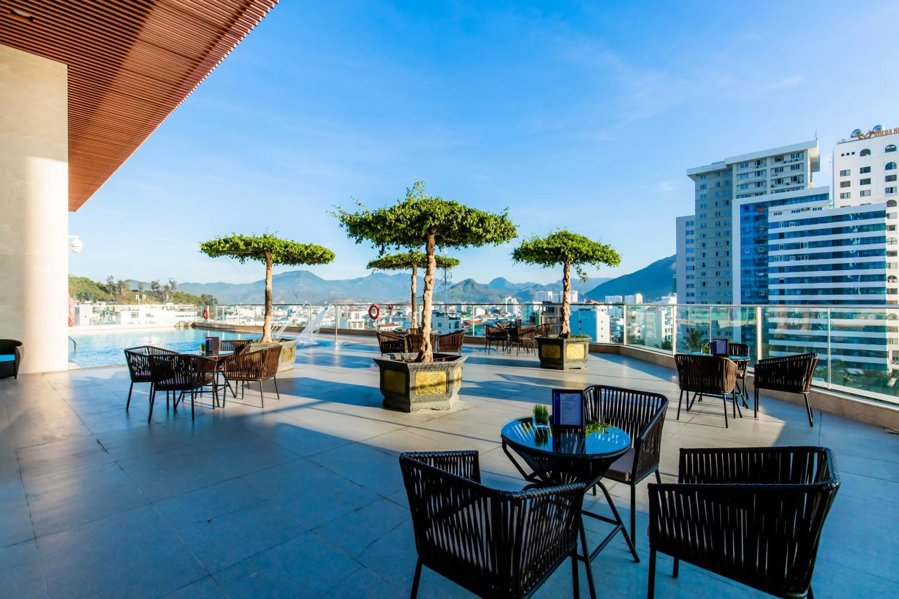 Swimming pool in Muong Thanh Luxury Vien Trieu Nha Trang