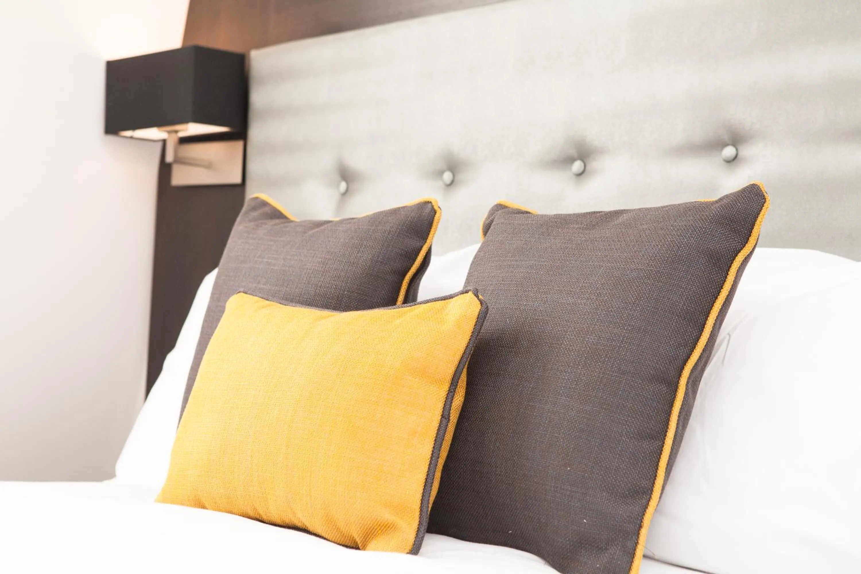 Photo of the whole room, Bed in The Tudor Inn Hotel