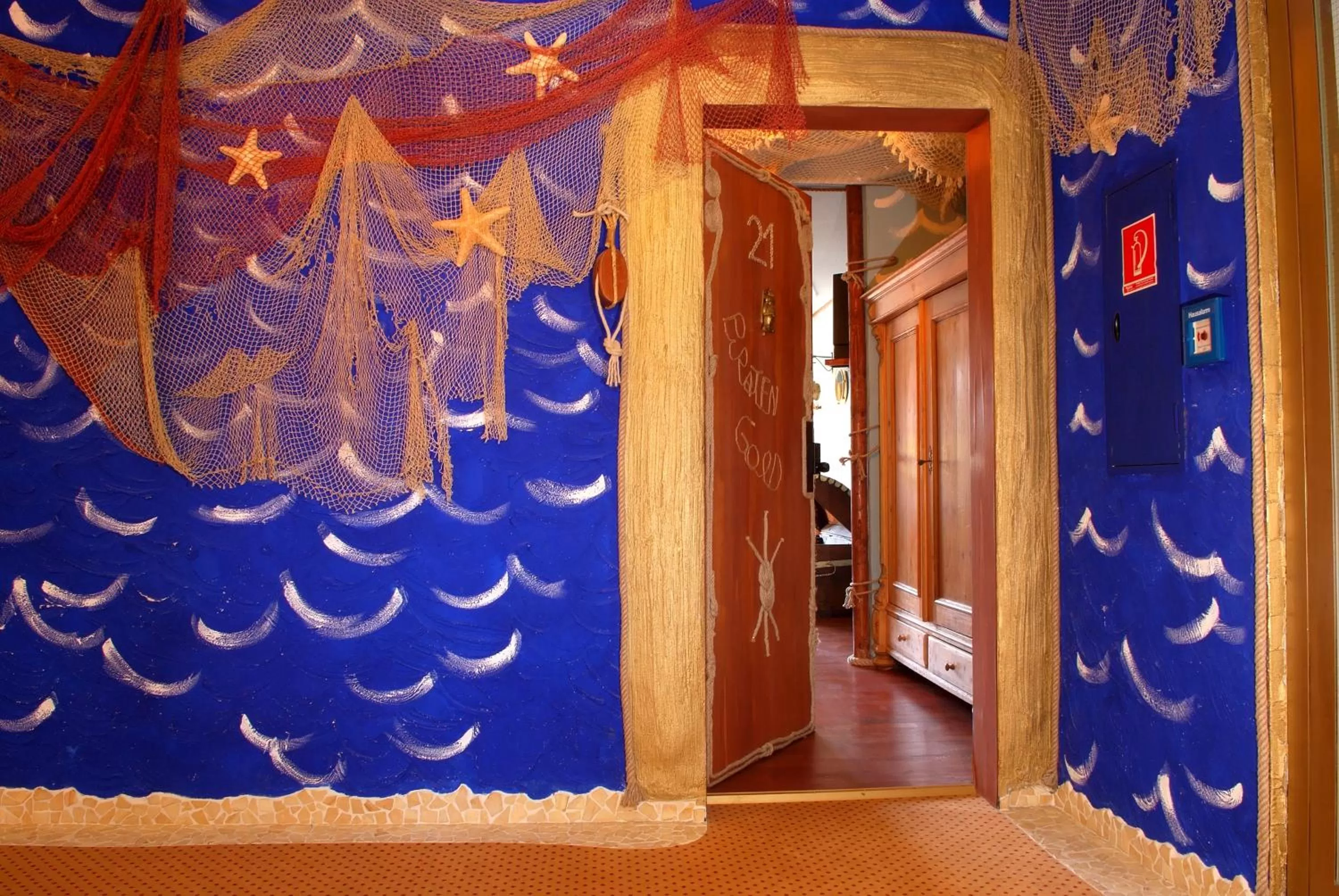 Property building in Hotel Goldflair am Rathaus