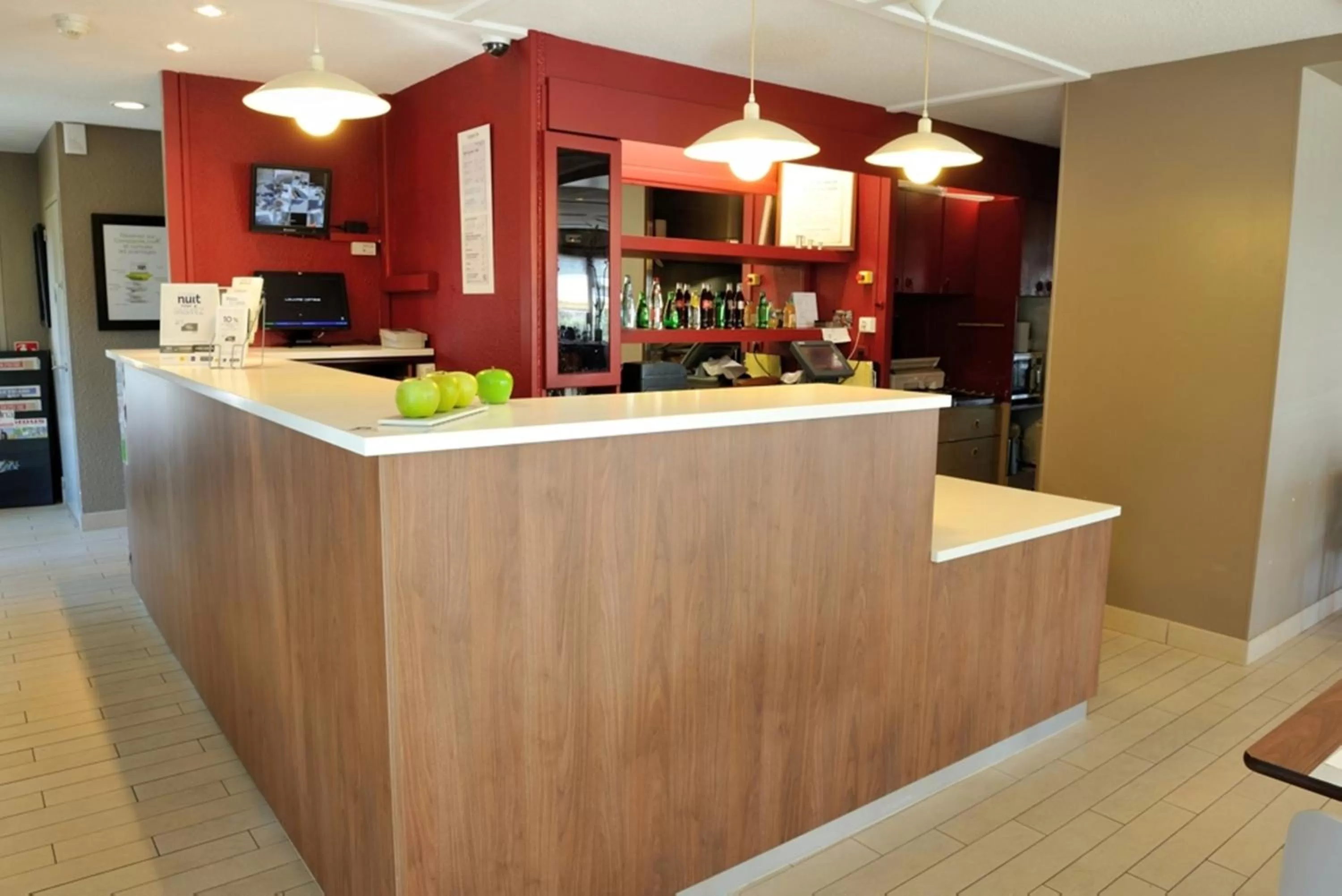 Restaurant/places to eat in Campanile Toulouse Sesquieres