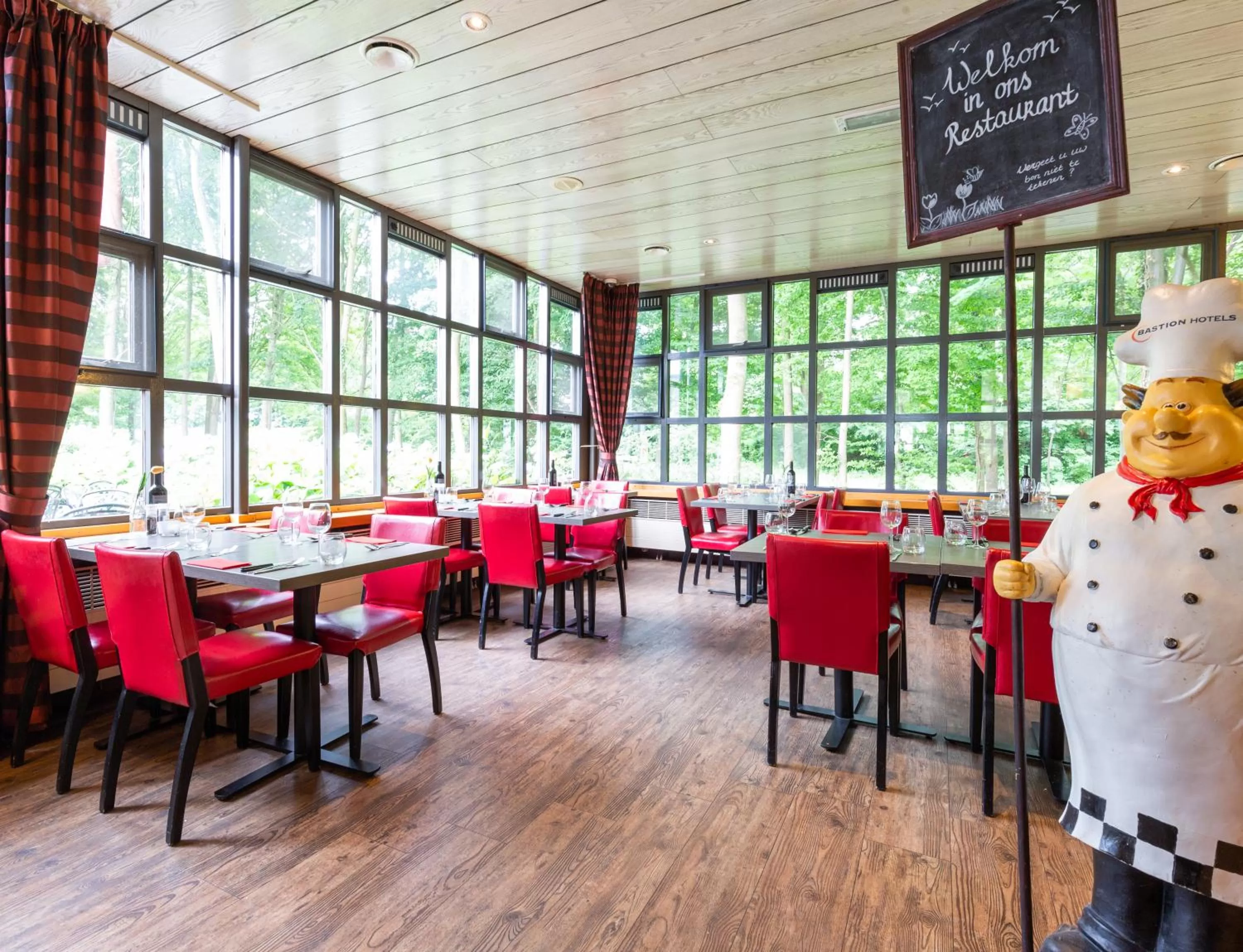 Restaurant/places to eat in Bastion Hotel Heerlen