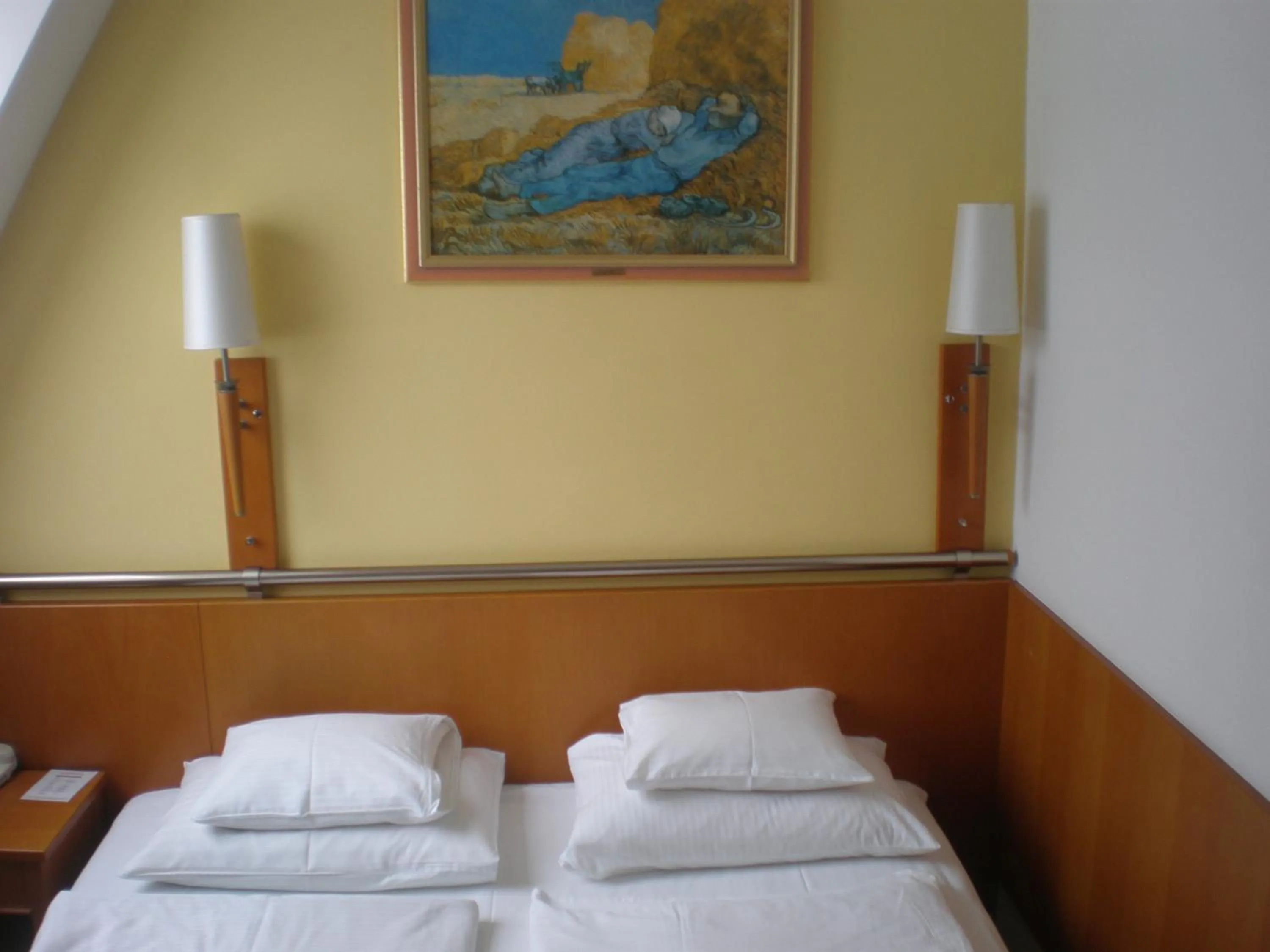 Bed in Hotel Veritas