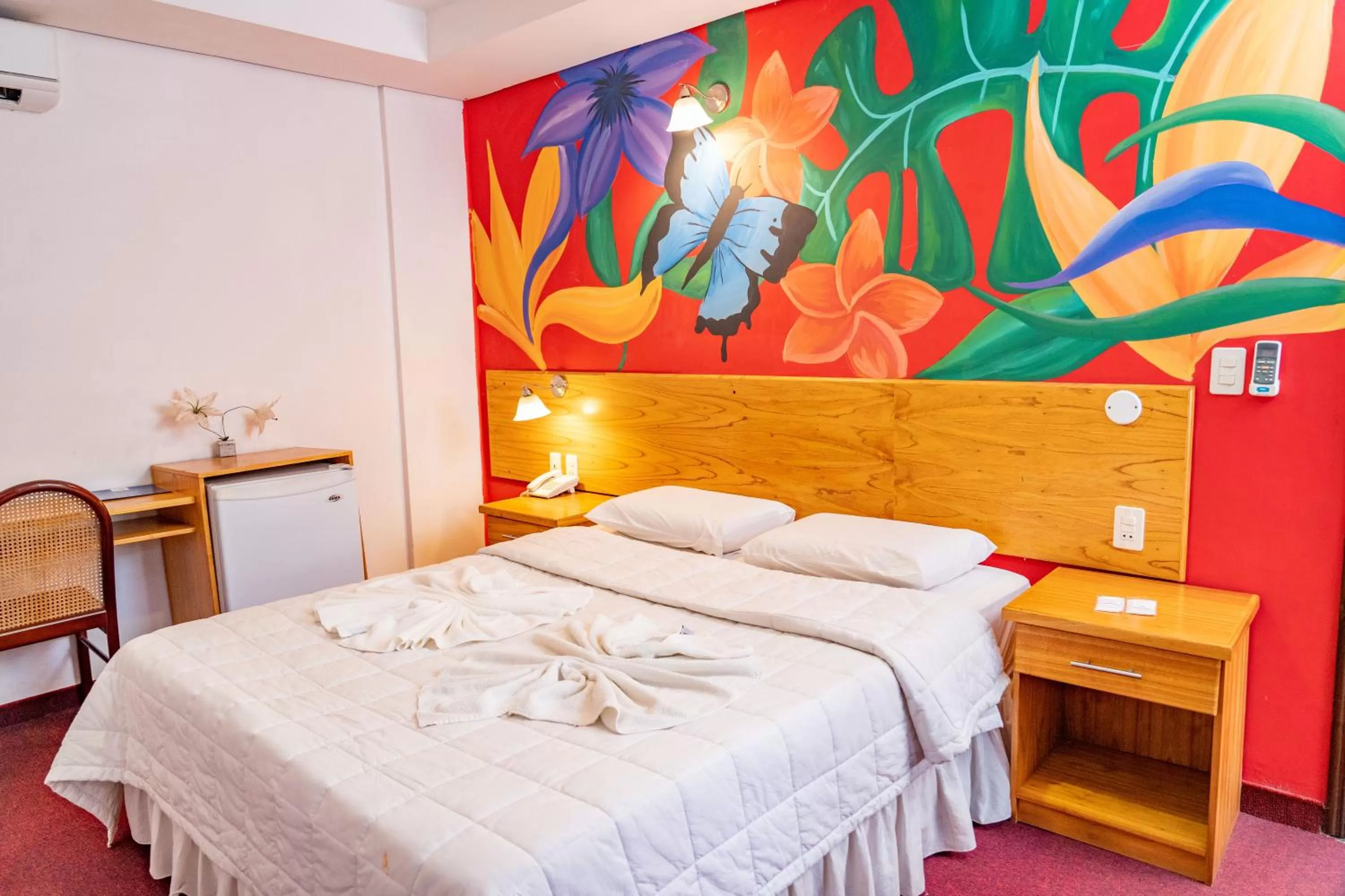 Lake view, Bed in Los Lagos Resort Hotel